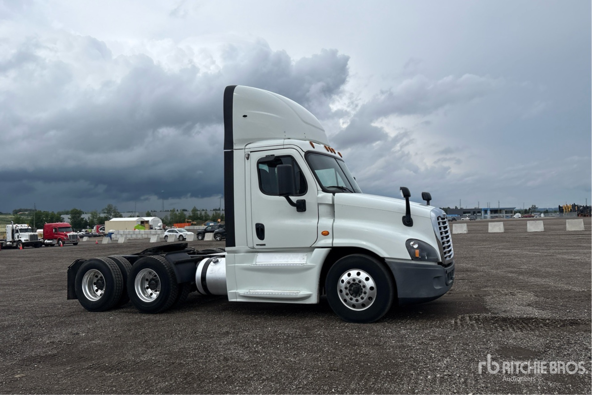 2018 Freightliner CASCADIA 125
