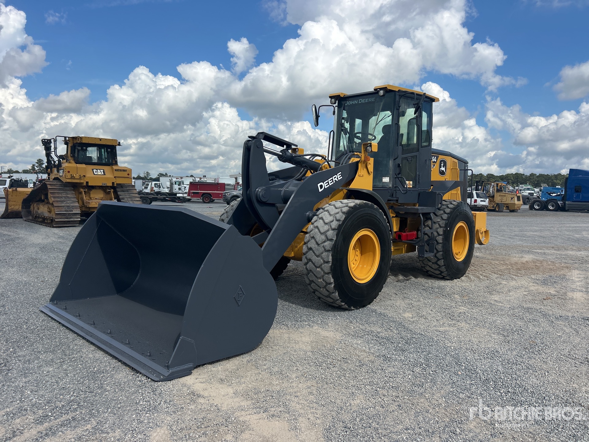 Photo of 2024 John Deere 544 G-TIER