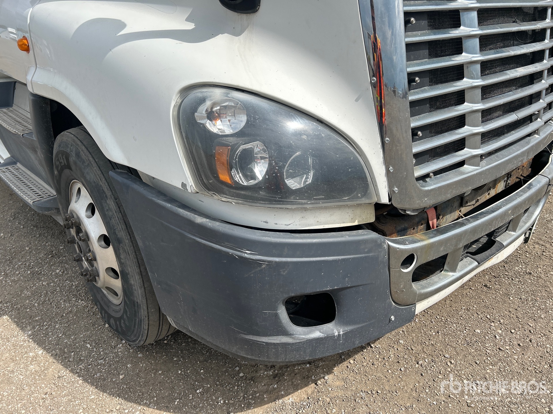 2016 Freightliner CASCADIA 125