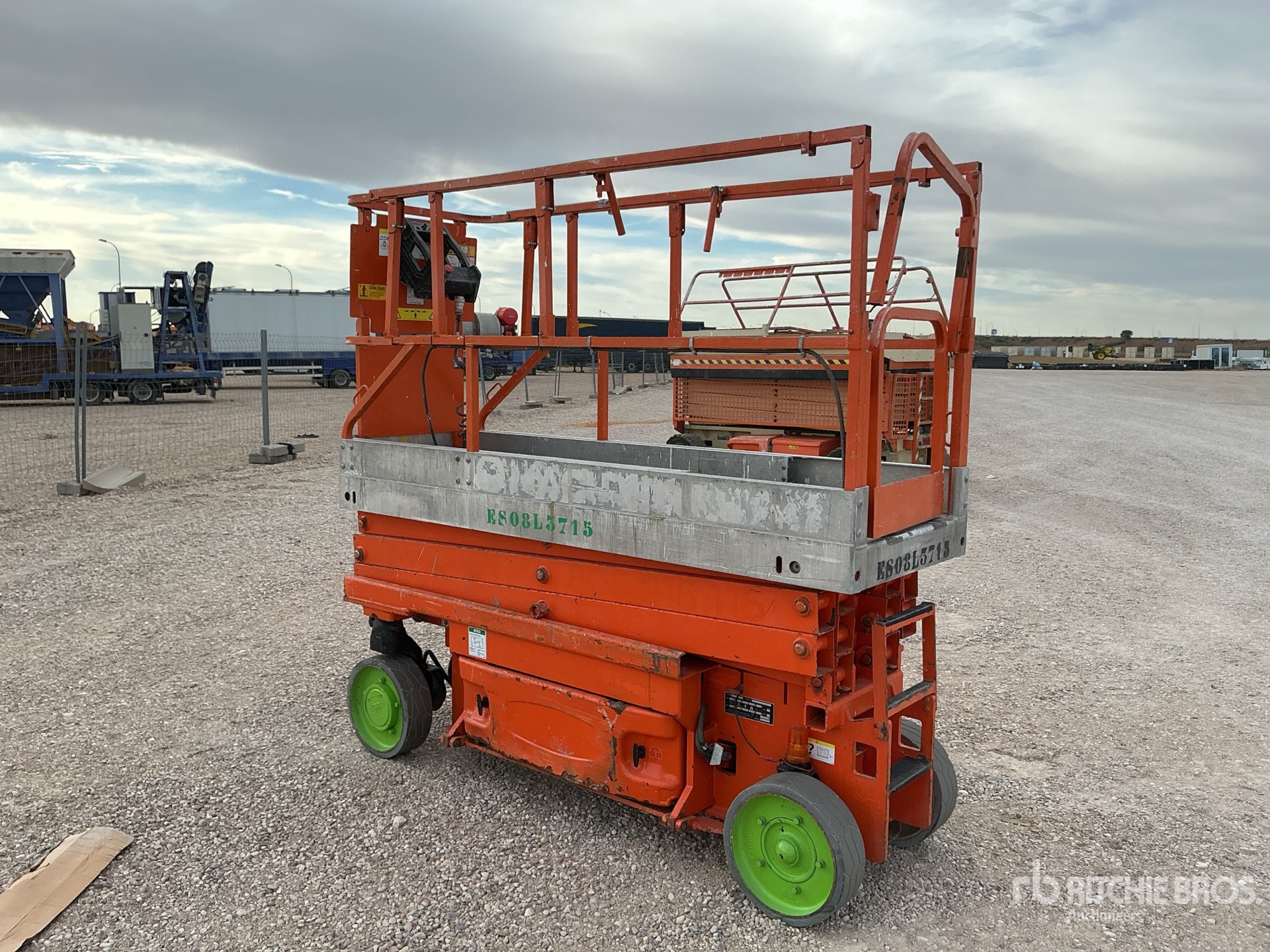 2006 JLG 2030ES