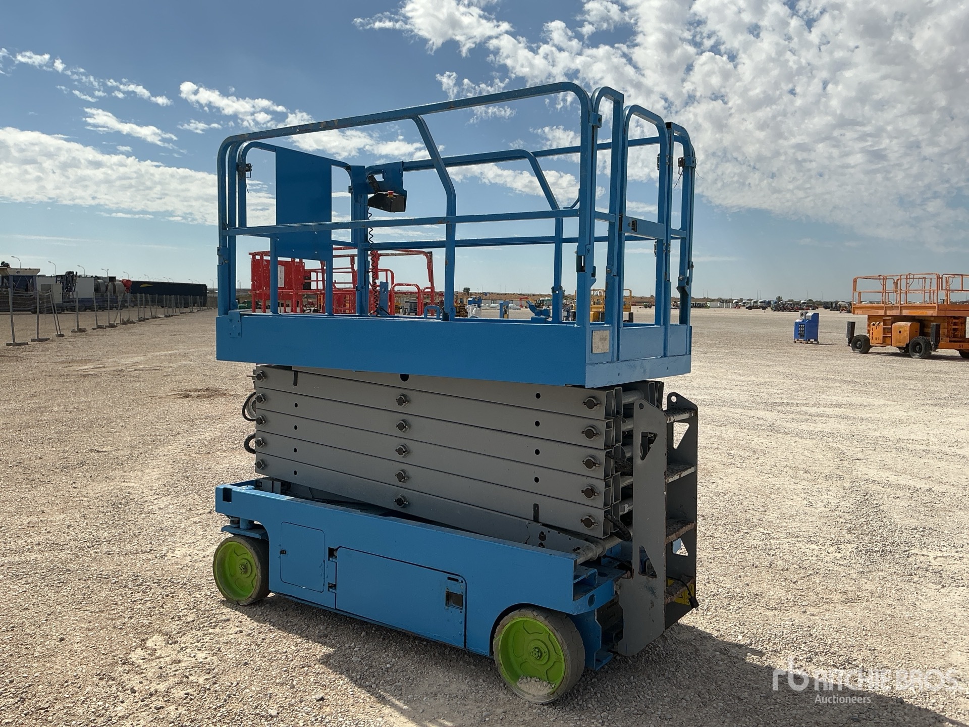 2013 Genie GS4047