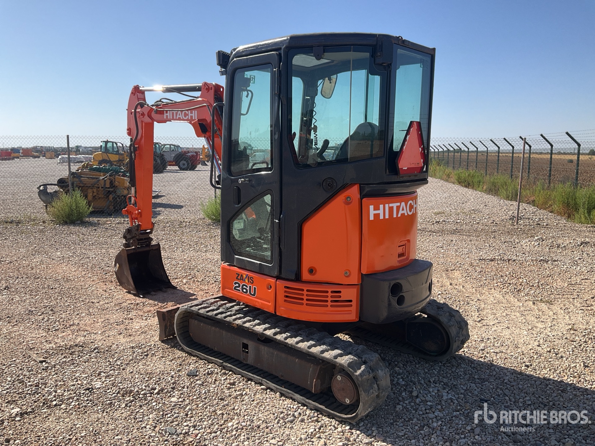 2016 Hitachi ZX26U-5