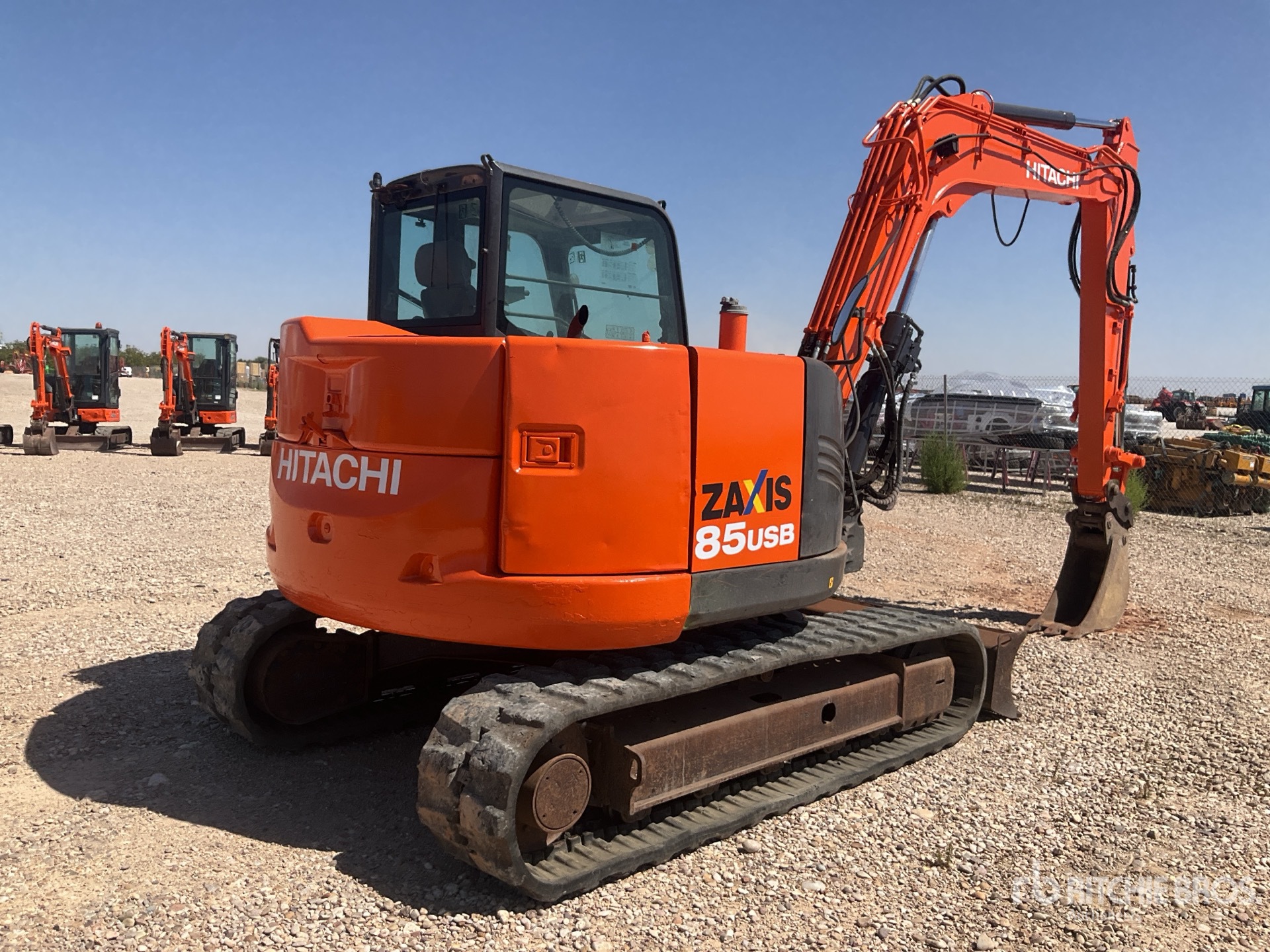 2017 Hitachi ZX85USB-5