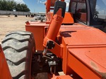 Hydraulics with Frame Leveling Cylinders
