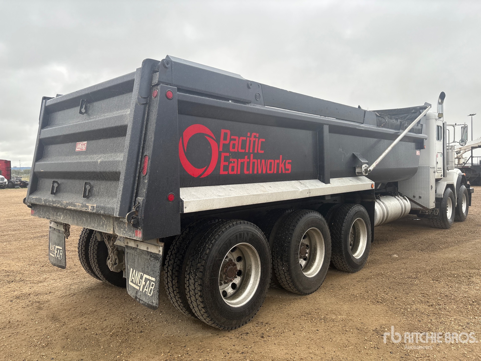 2007 Peterbilt 357