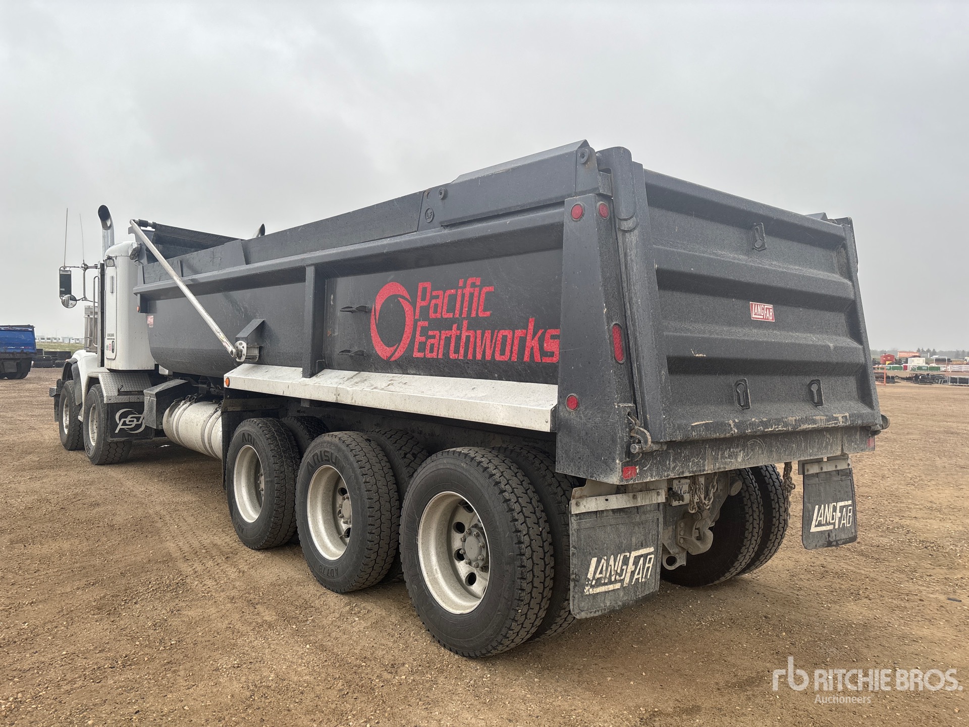 2007 Peterbilt 357