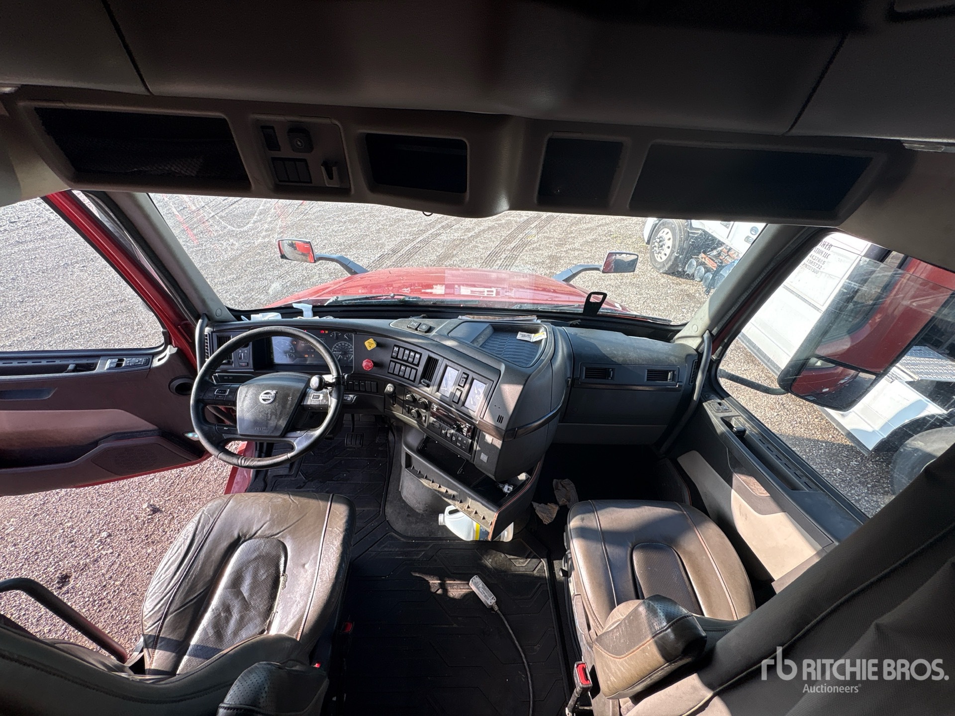 2022 Volvo VNL860