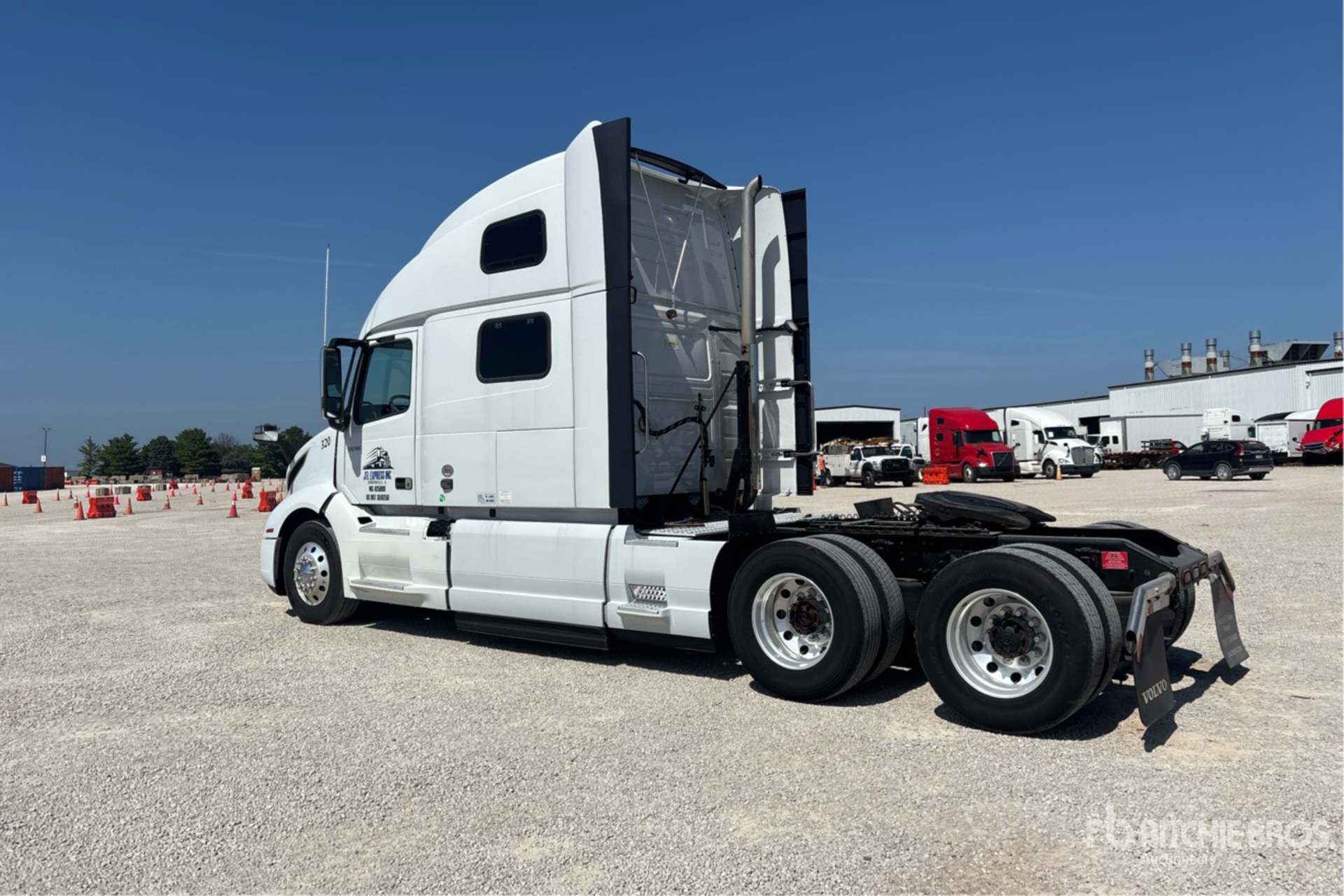 General Appearance with Picture, Left Rear Corner