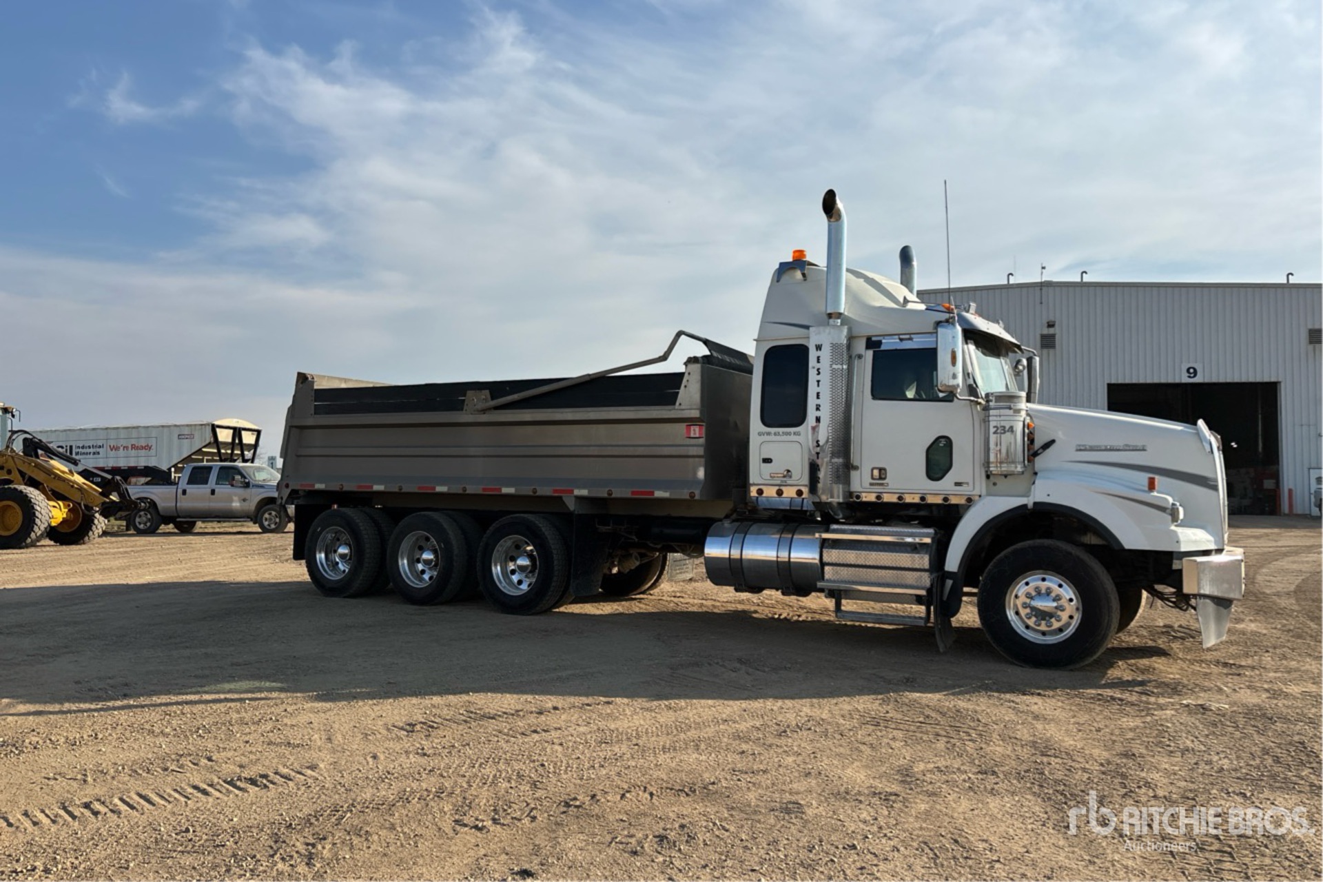 2015 Western Star 8X6 SLEEPER