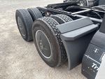4 Underbody - Truck with