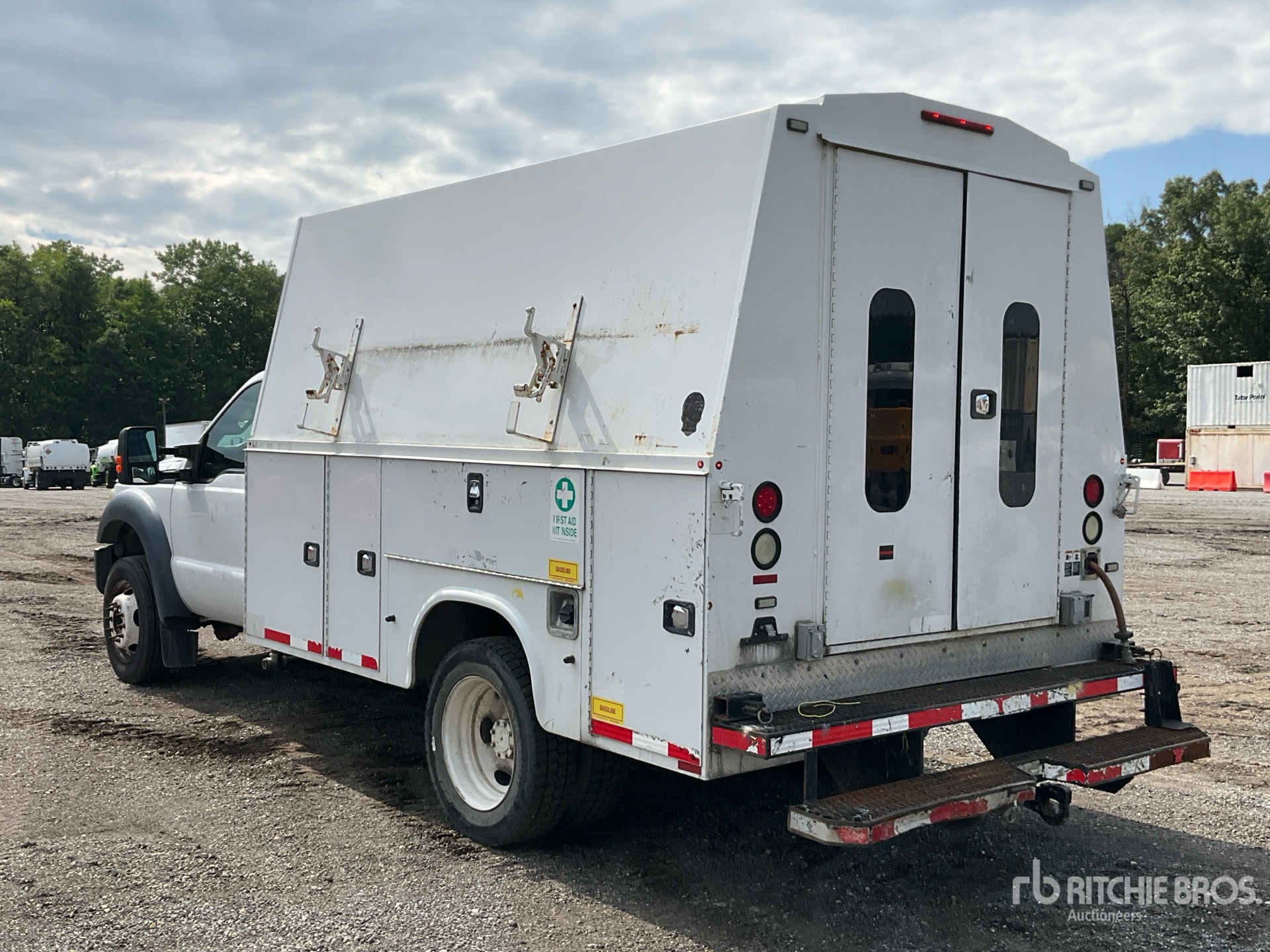 General Appearance with Picture, Left Rear Corner