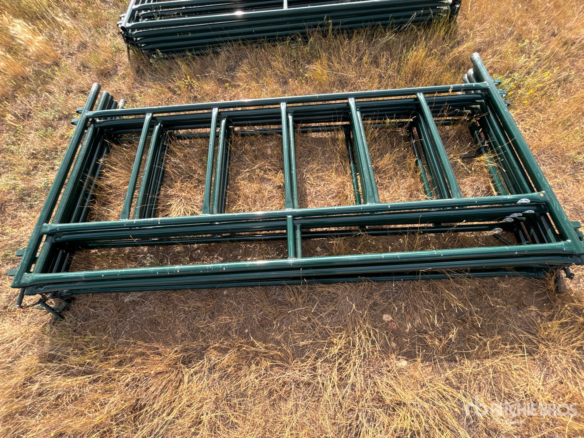 Hi-Hog Quantity of (6) 9 ft 6 in x 5 f ...