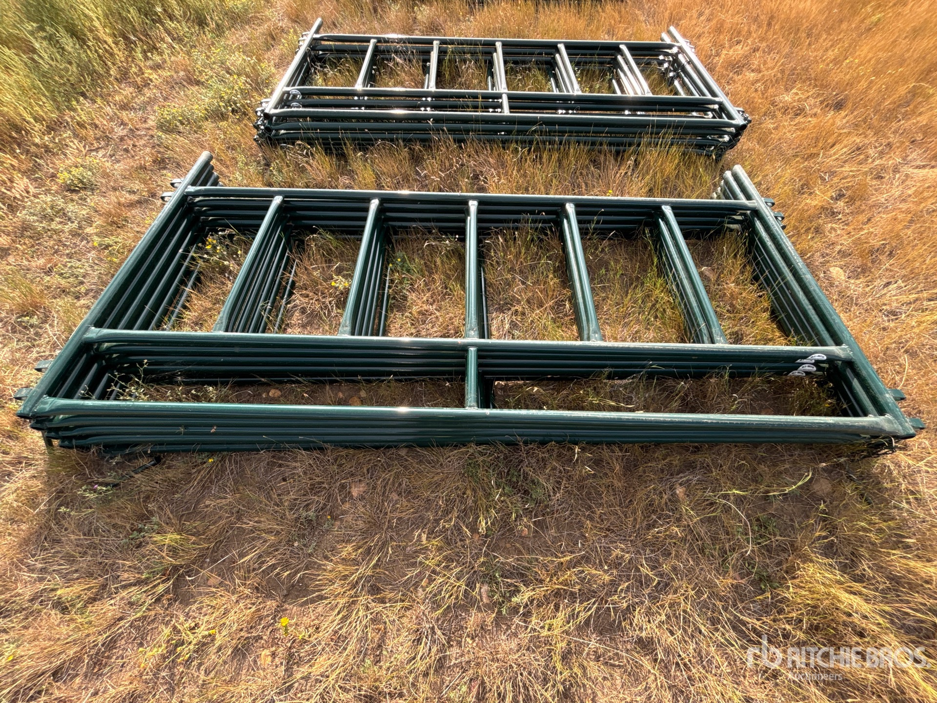 Hi-Hog Quantity of (6) 9 ft 6 in x 5 f ...