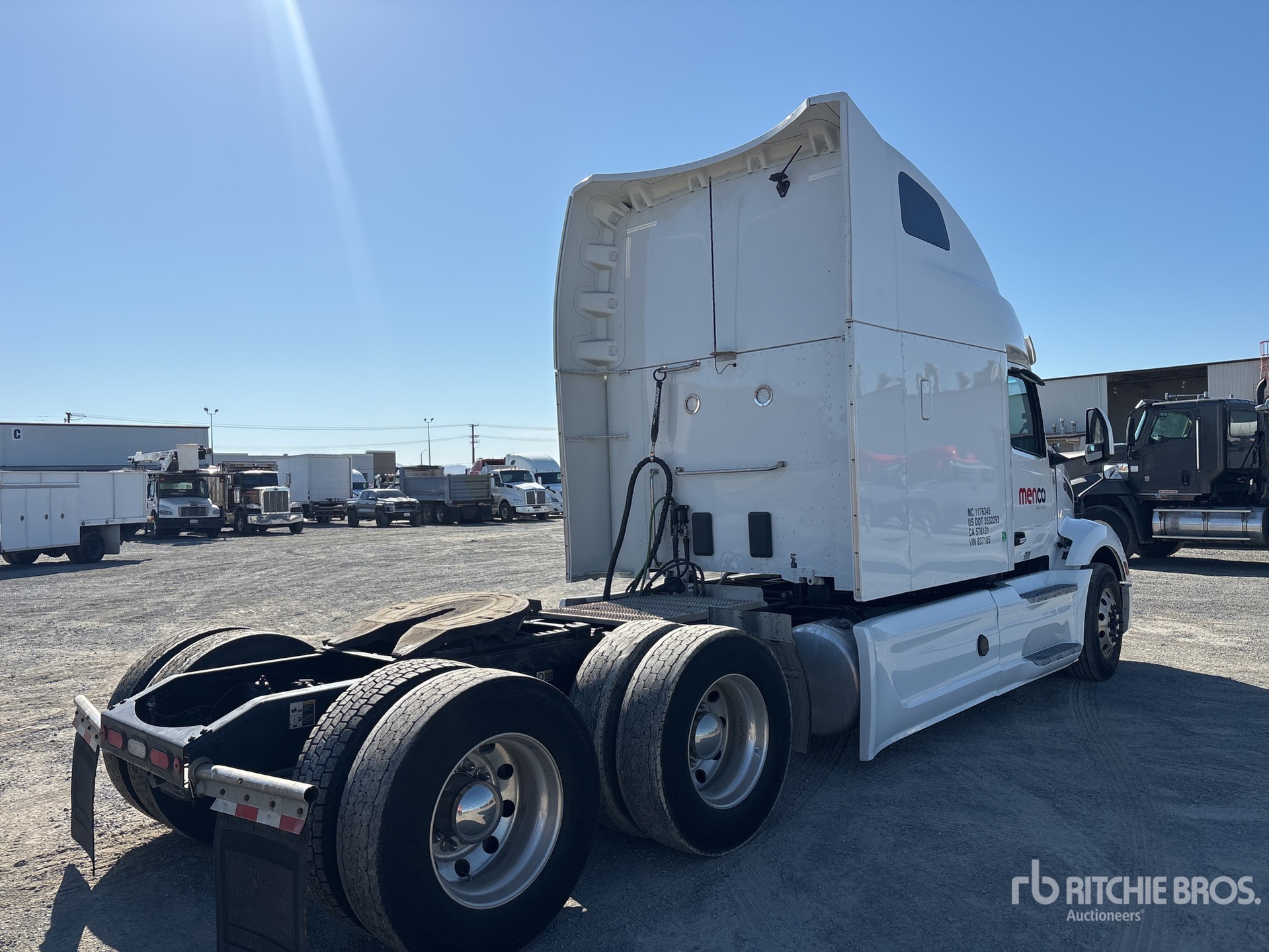 2023 Peterbilt 579