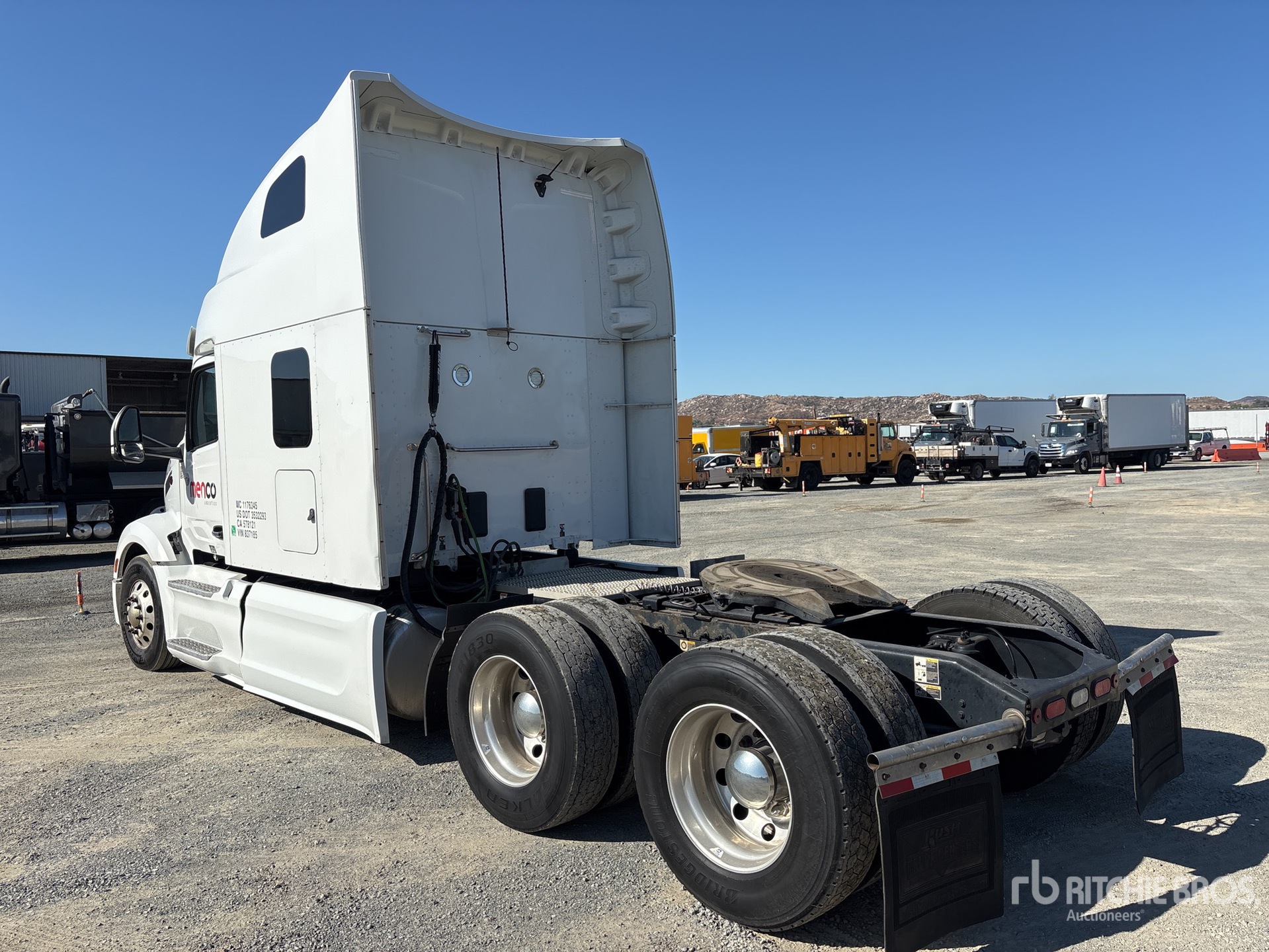 2023 Peterbilt 579