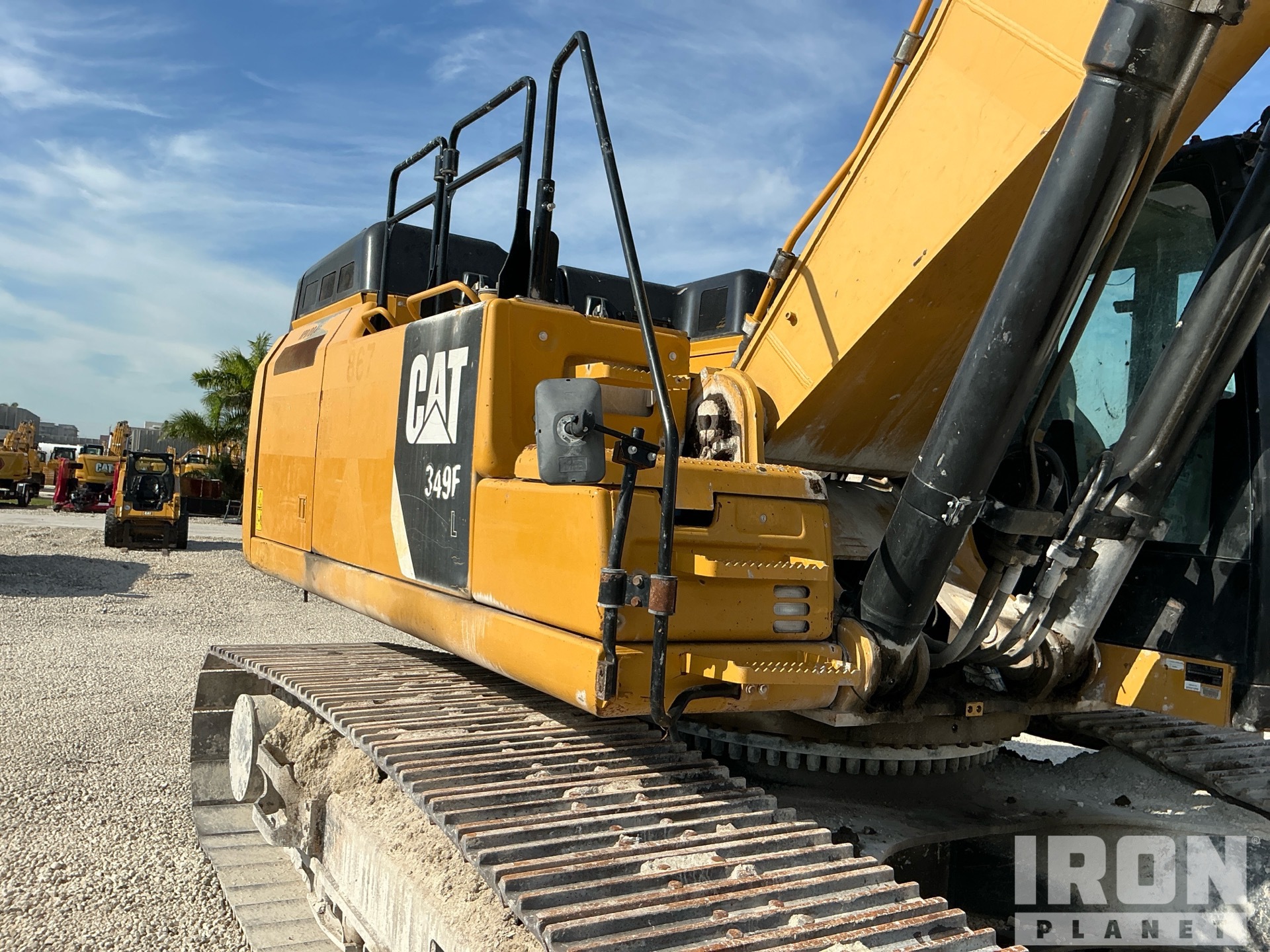 2017 Caterpillar 349F L