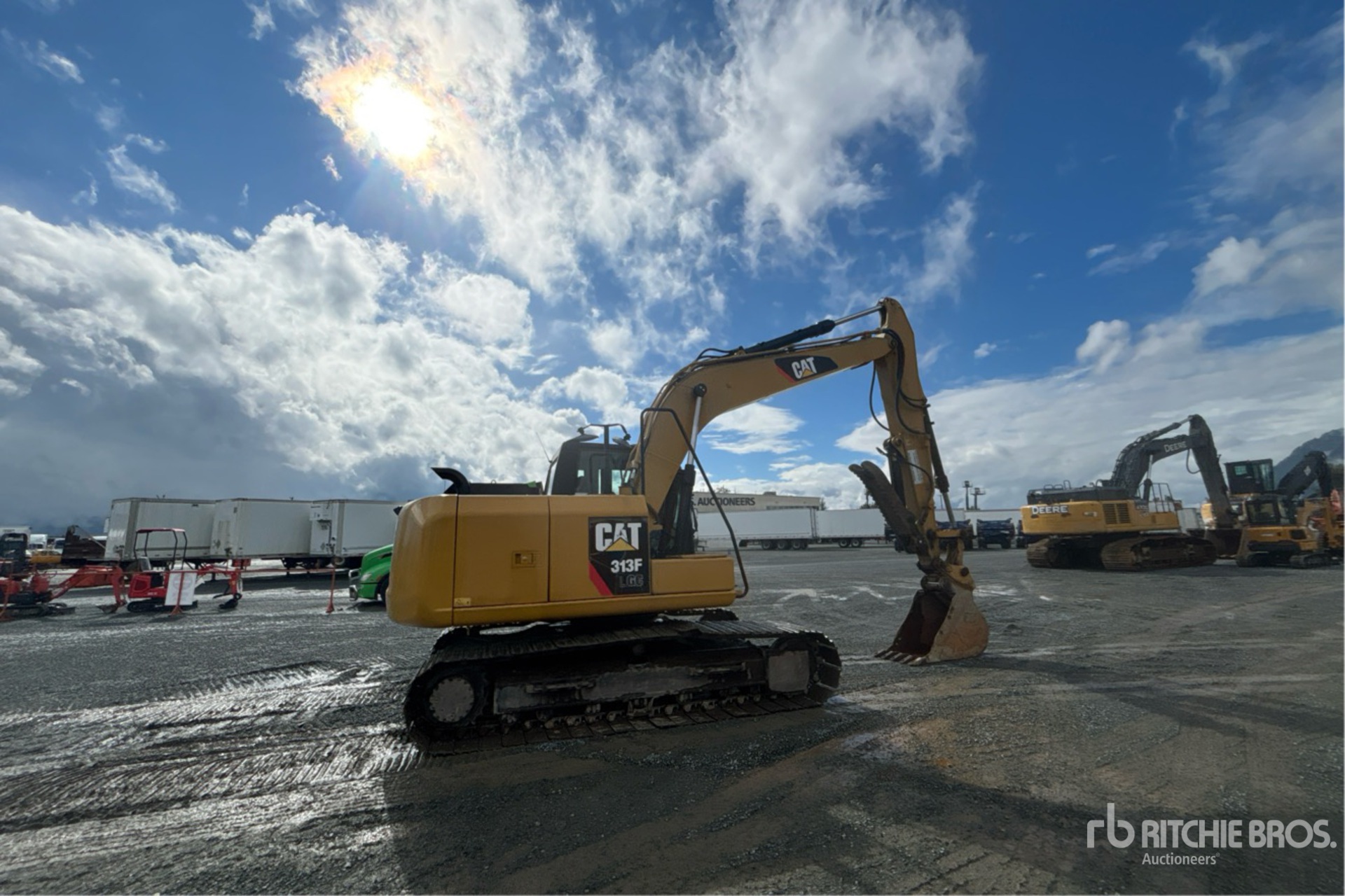 2015 Caterpillar 313F L GC