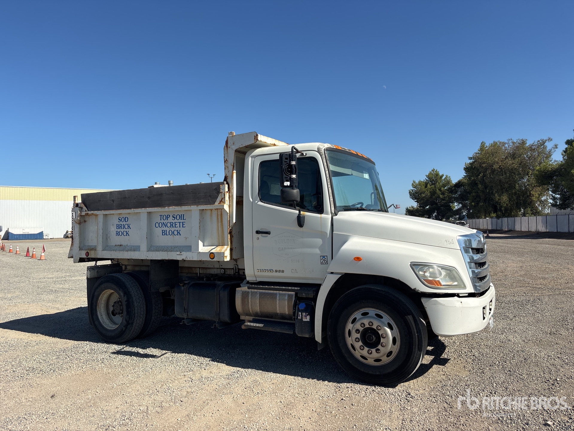 2013 Hino 268
