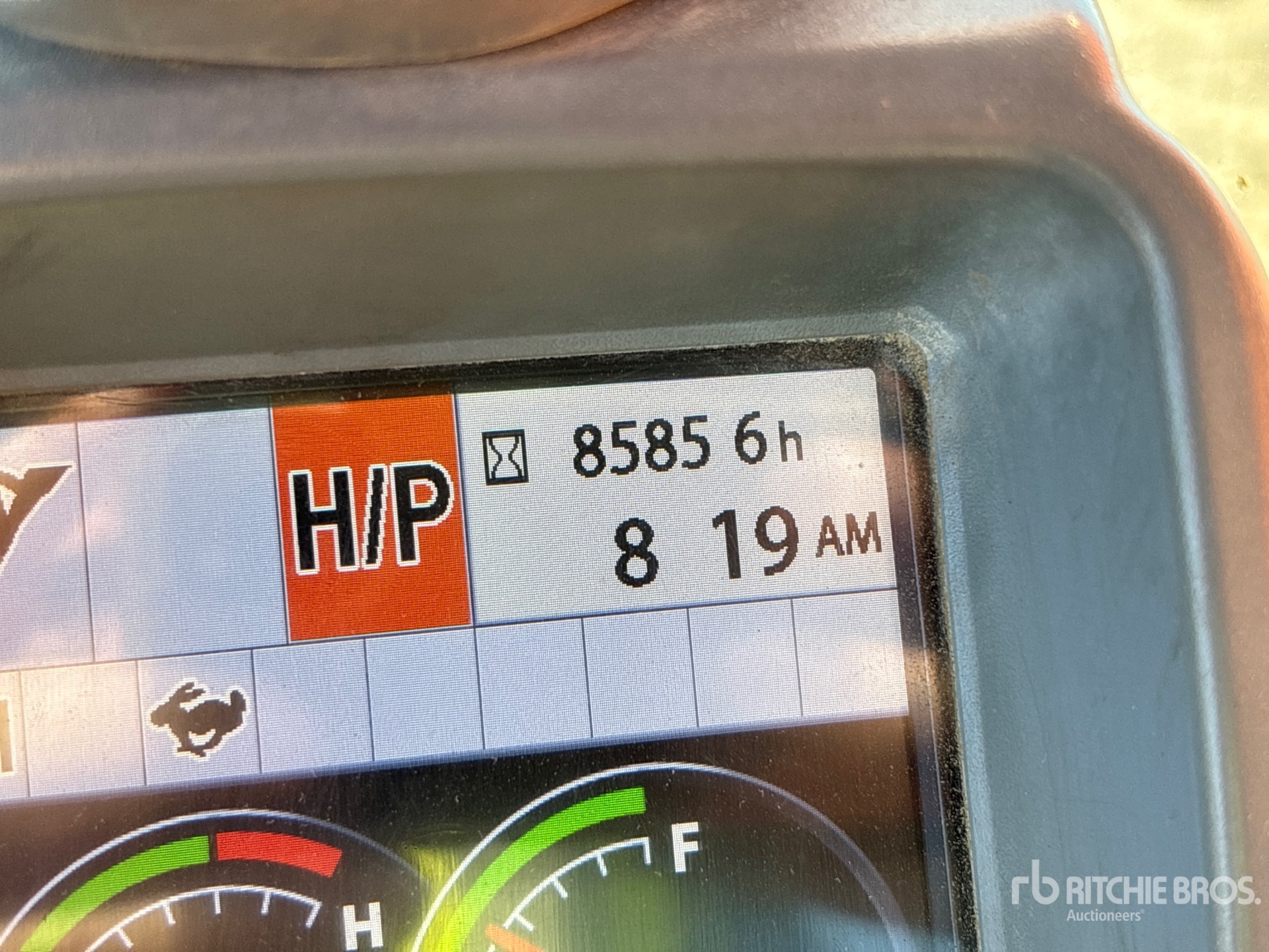 2015 Hitachi ZX290LC-5N