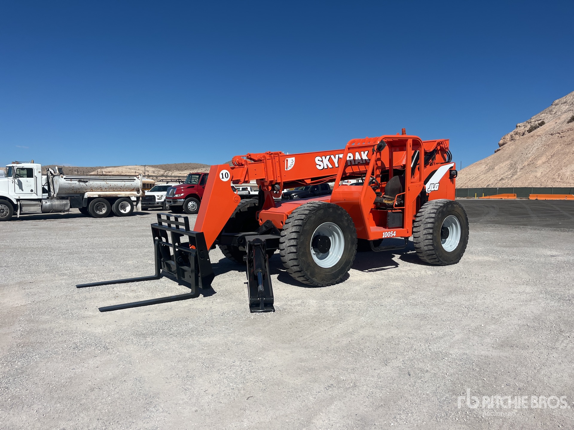 Photo of 2007 JLG 10054