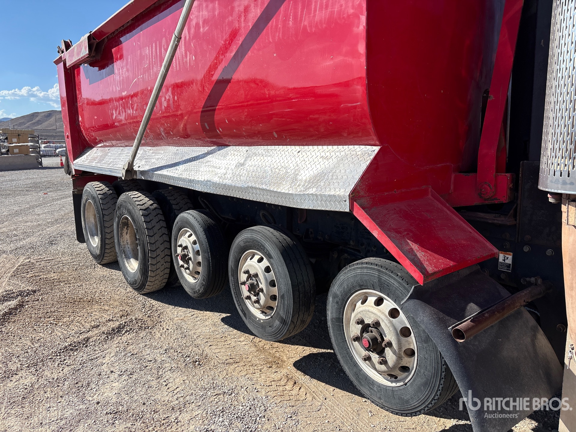 2008 Peterbilt 365