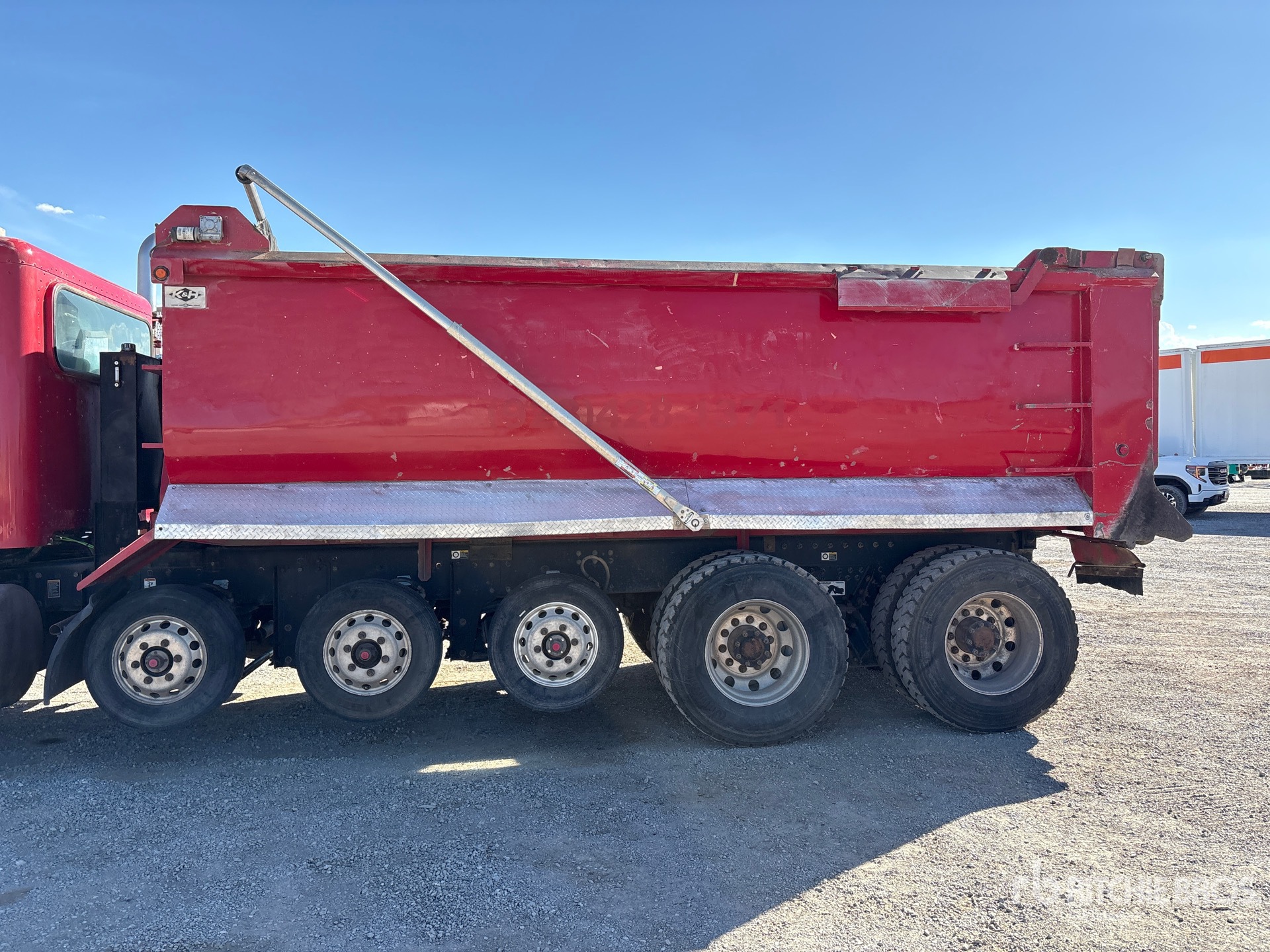 2008 Peterbilt 365