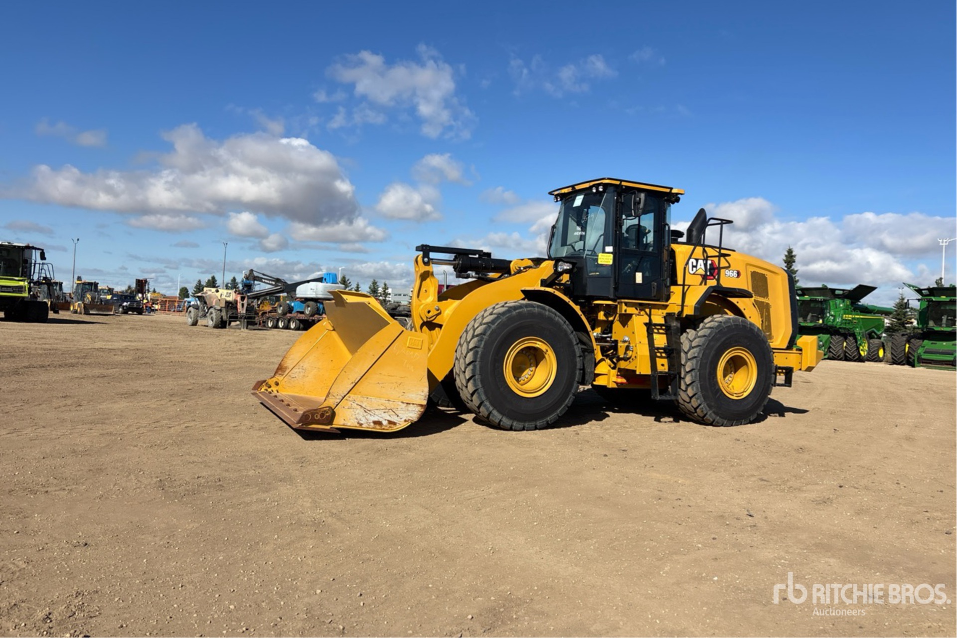 2025 Caterpillar 966