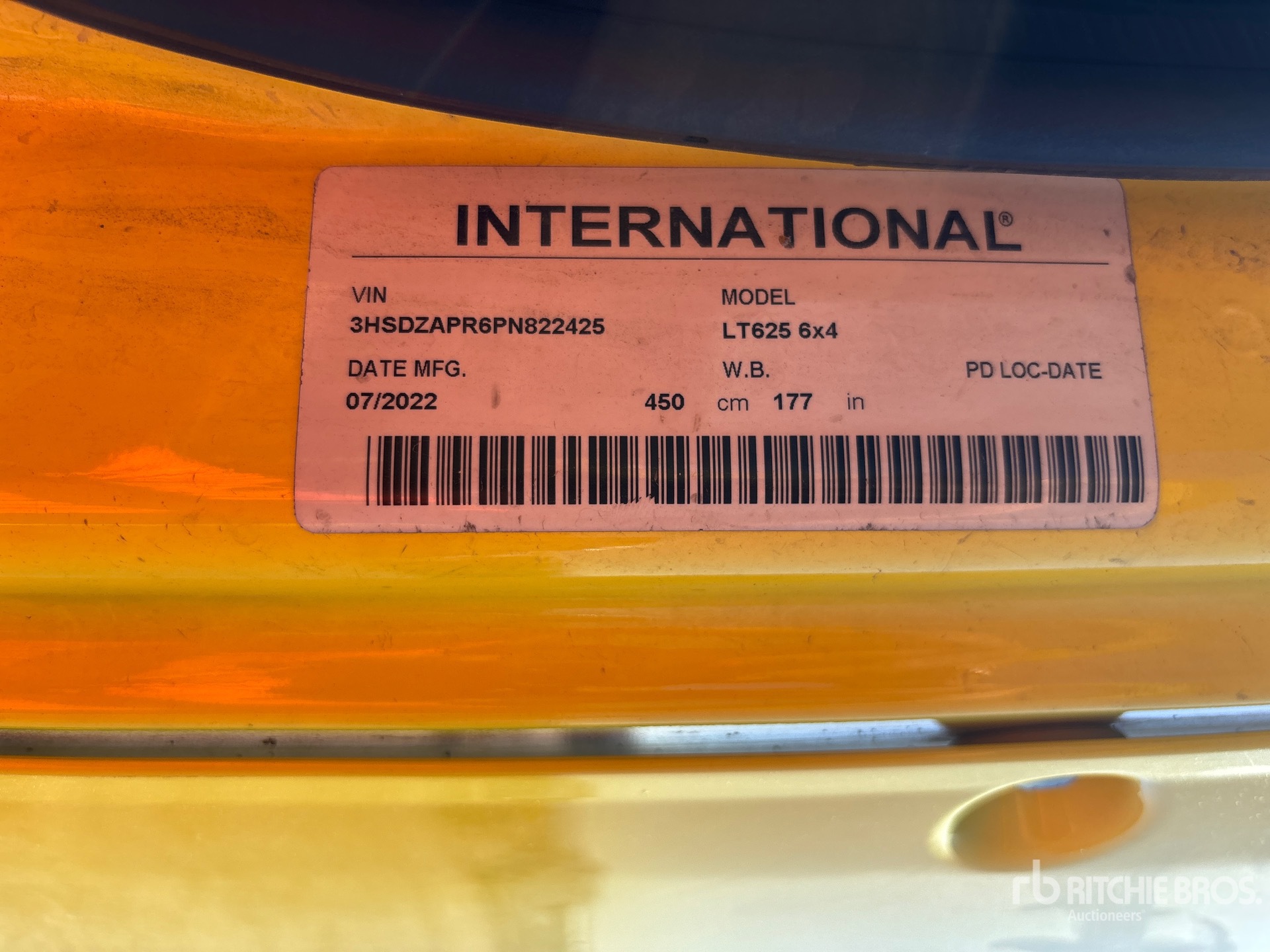 2023 International LT625