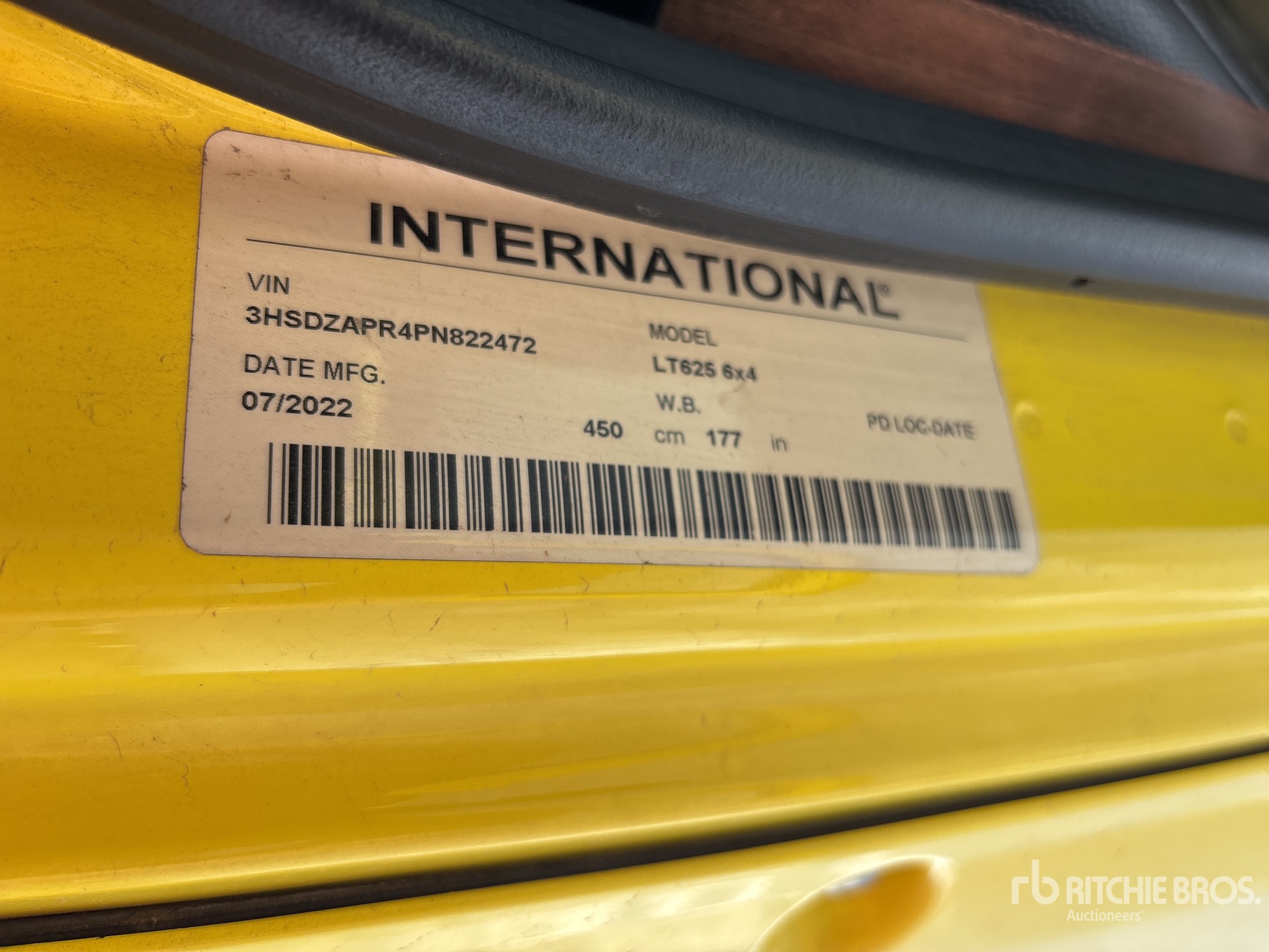 2023 International LT625