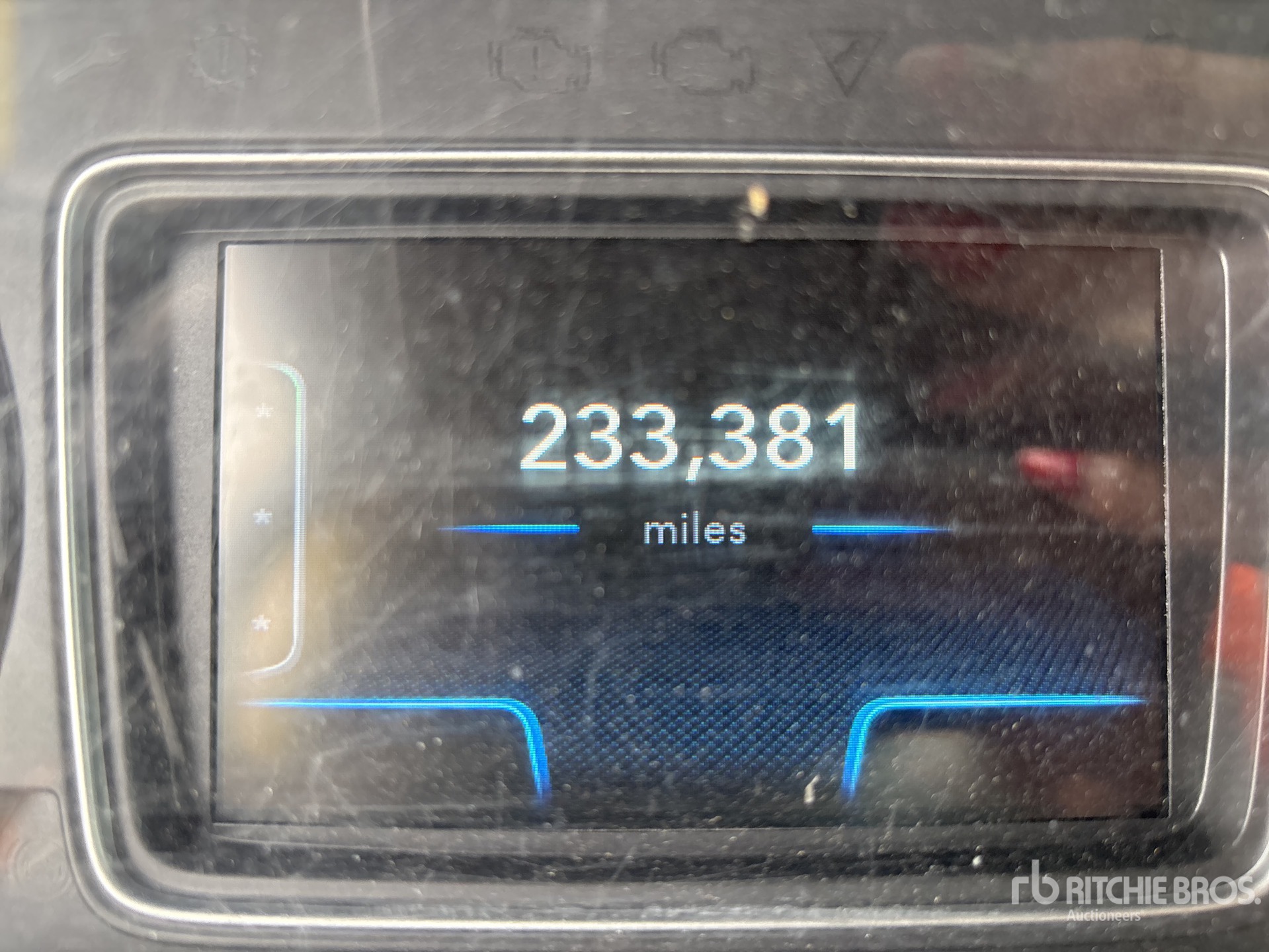 2023 International RH613