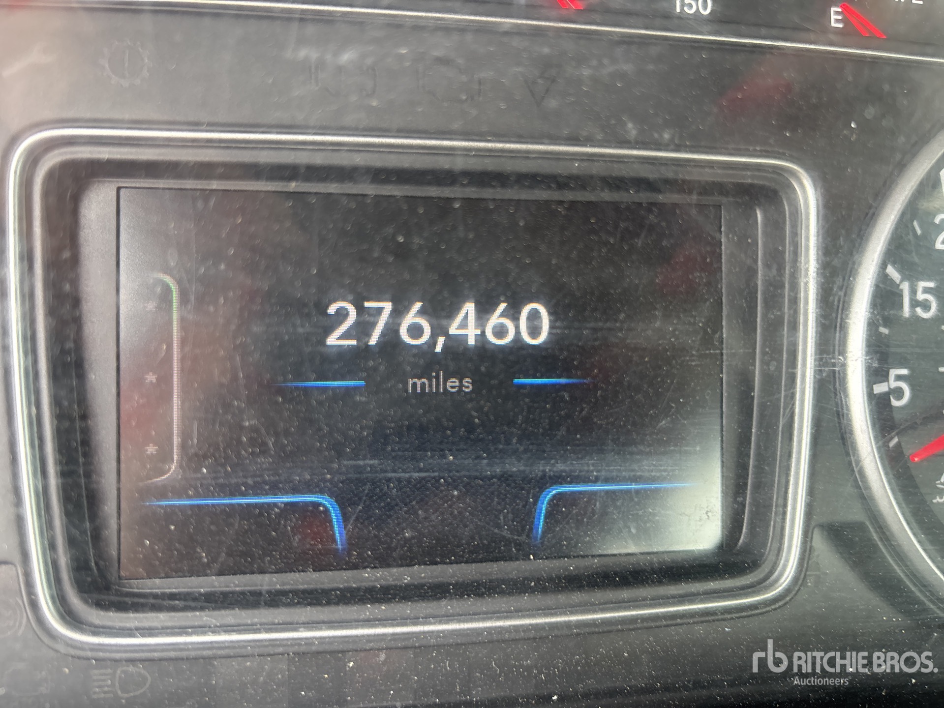 2023 International LT625