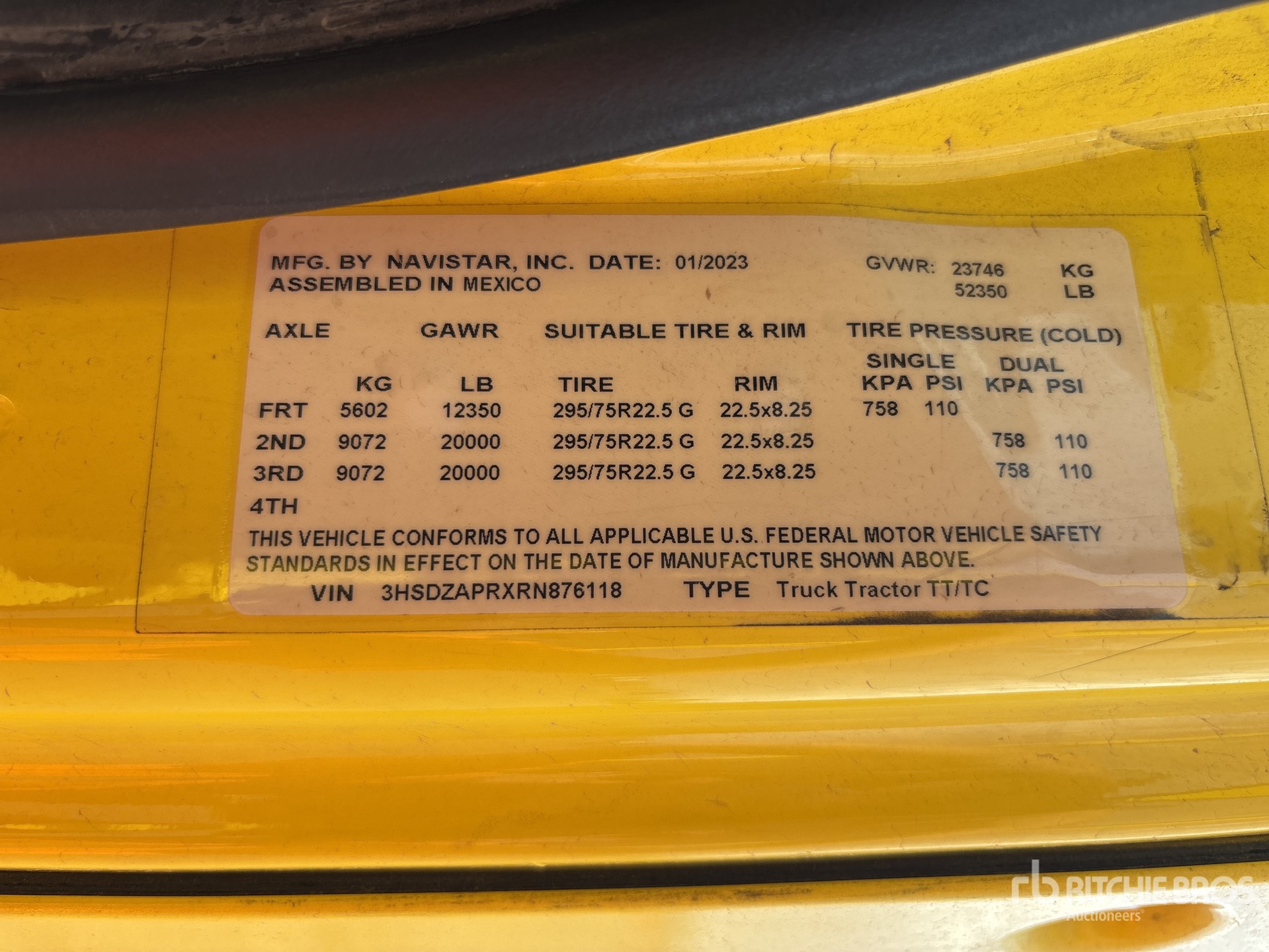 2023 International LT625