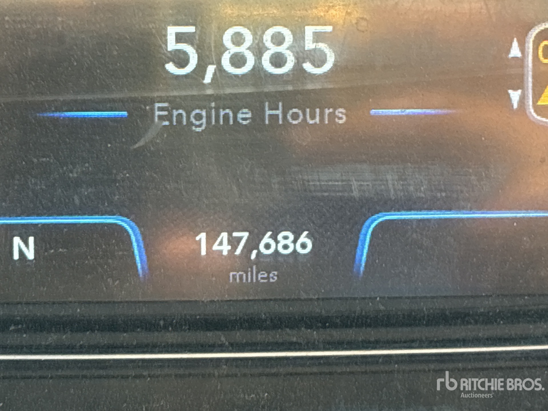 2023 International RH613