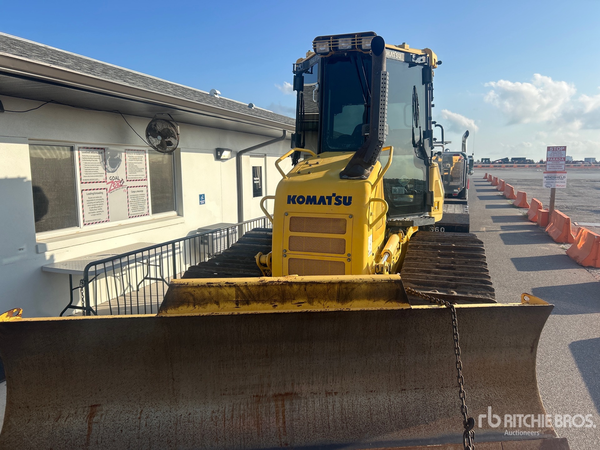 2014 Komatsu D39PXI-23