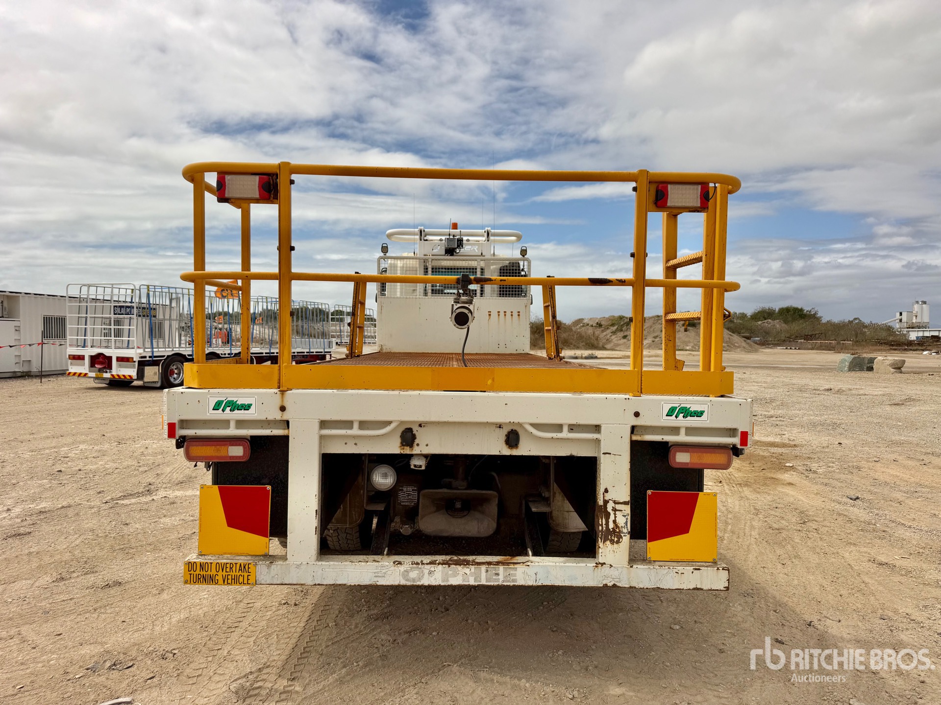 2015 Hino FY