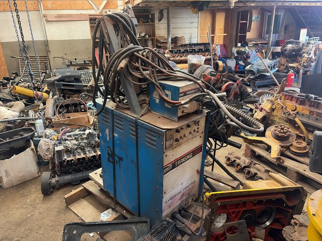 Cigweld Transmig 350 Pulse 350 A MIG Electric Welder Cigweld Transmig 350 Pulse 350 A MIG Electric Welder