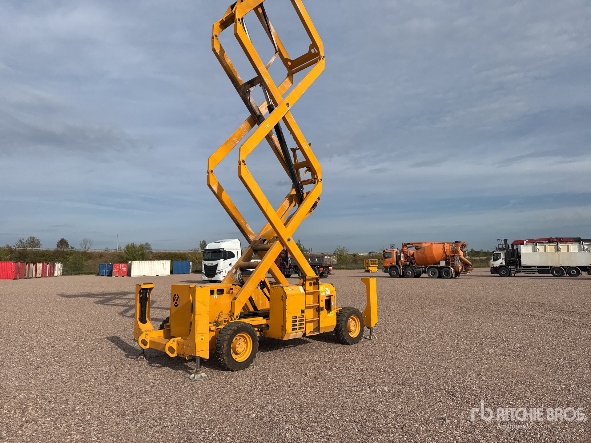 2016 Genie GS3384