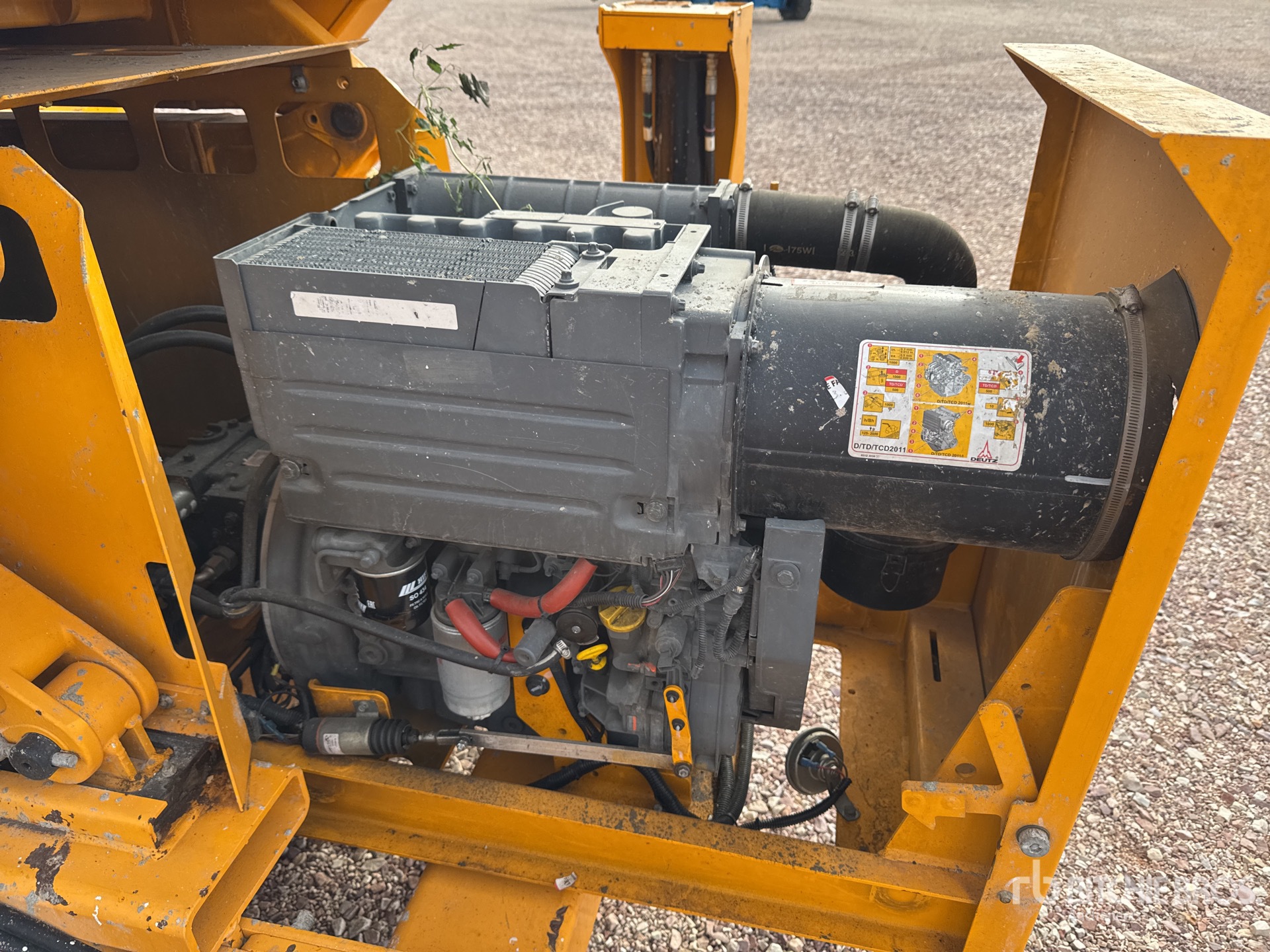 2016 Genie GS3384