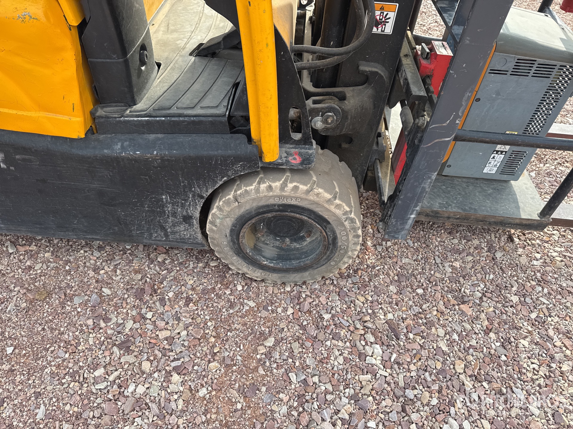 2017 Hyster J1.8XNT