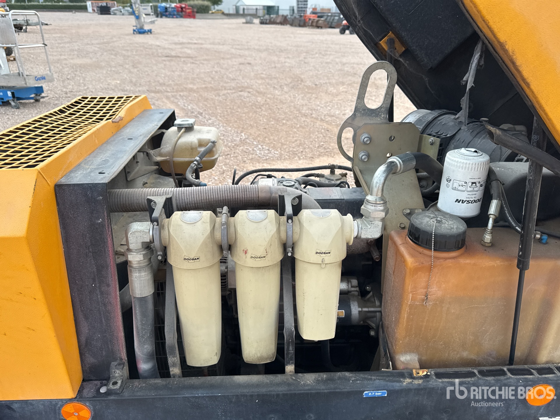 2016 Doosan Portable Power 741