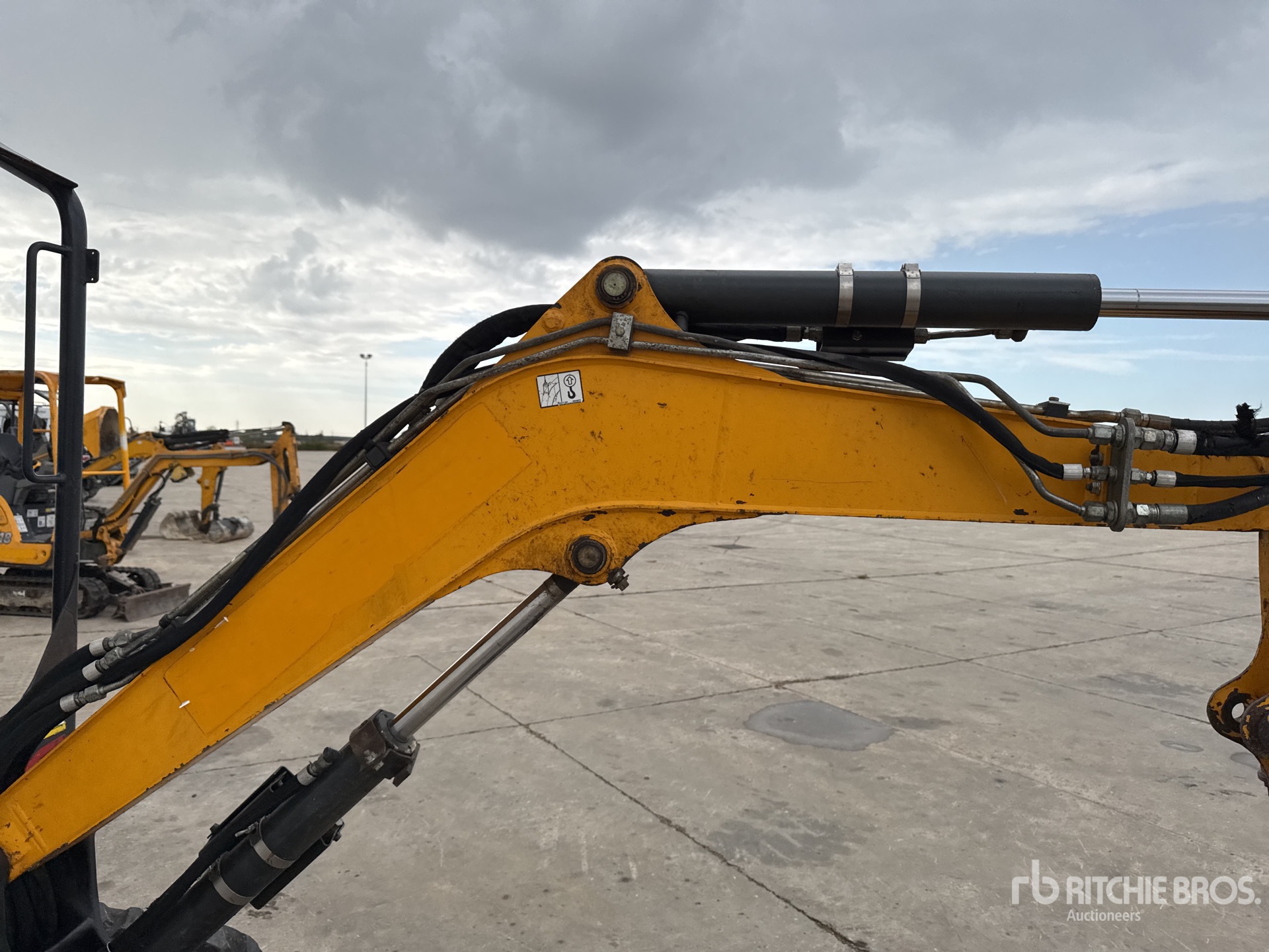 2017 Bobcat E26EM