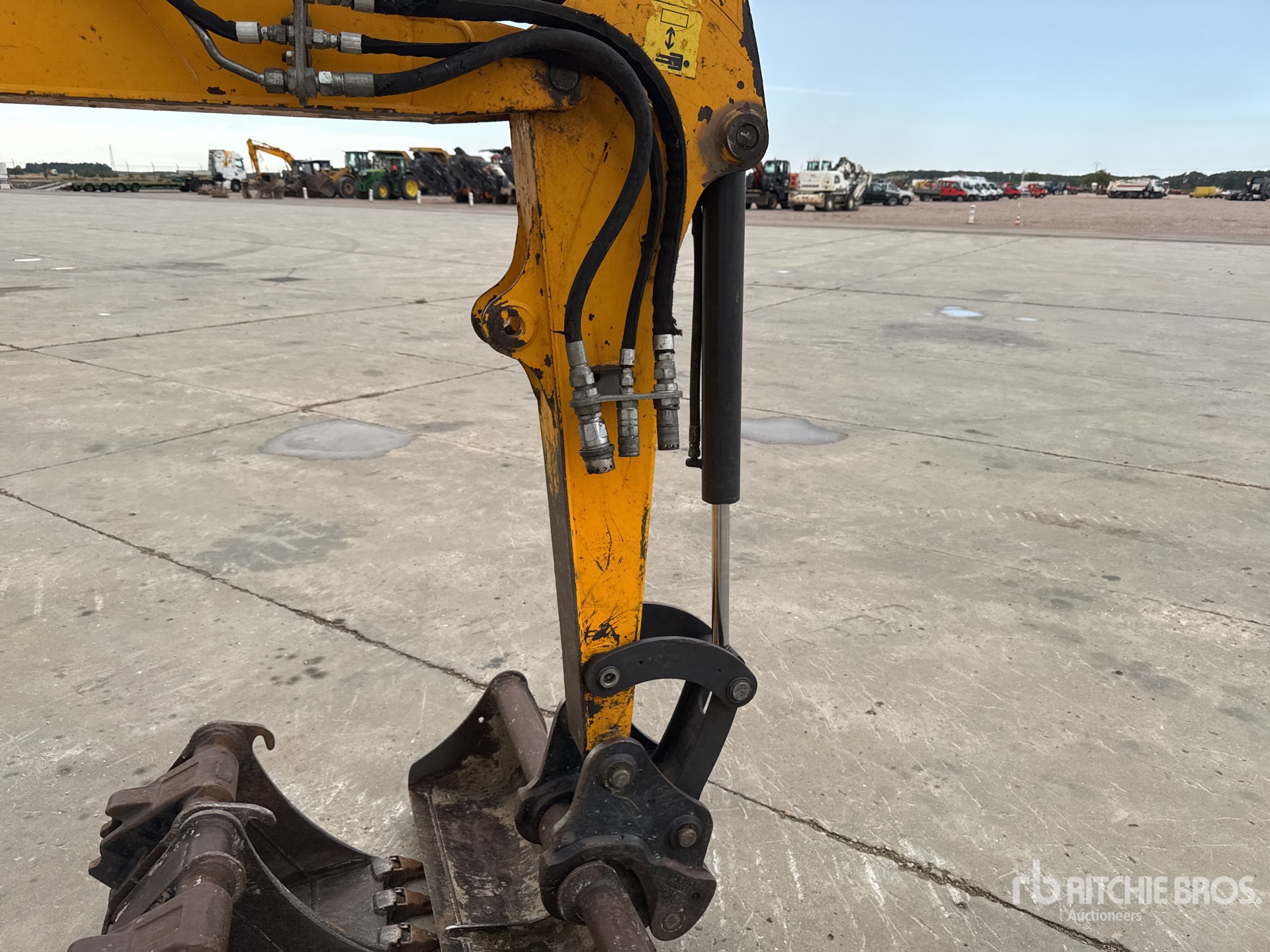 2017 Bobcat E26EM