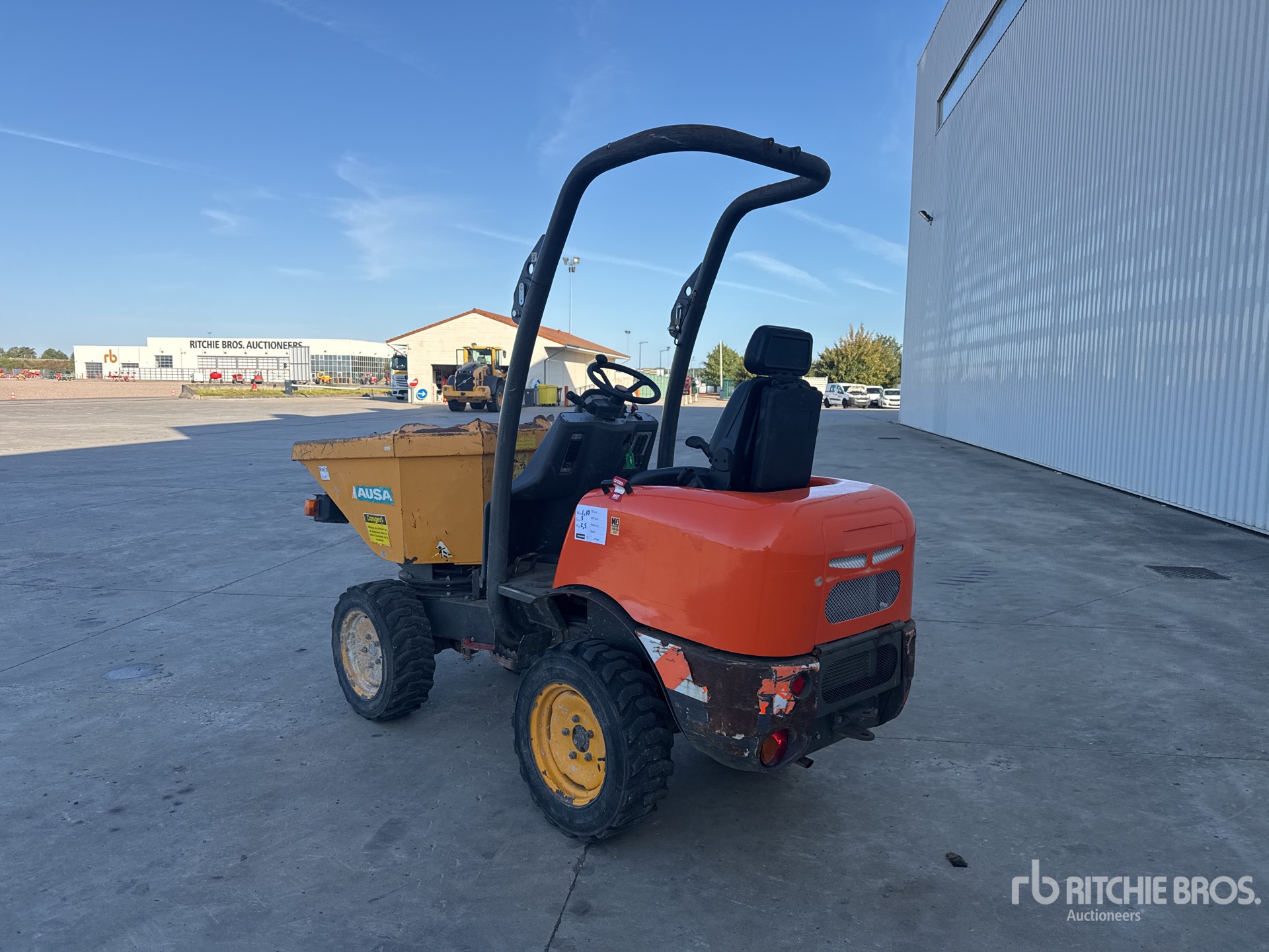 2016 Ausa D100AHG
