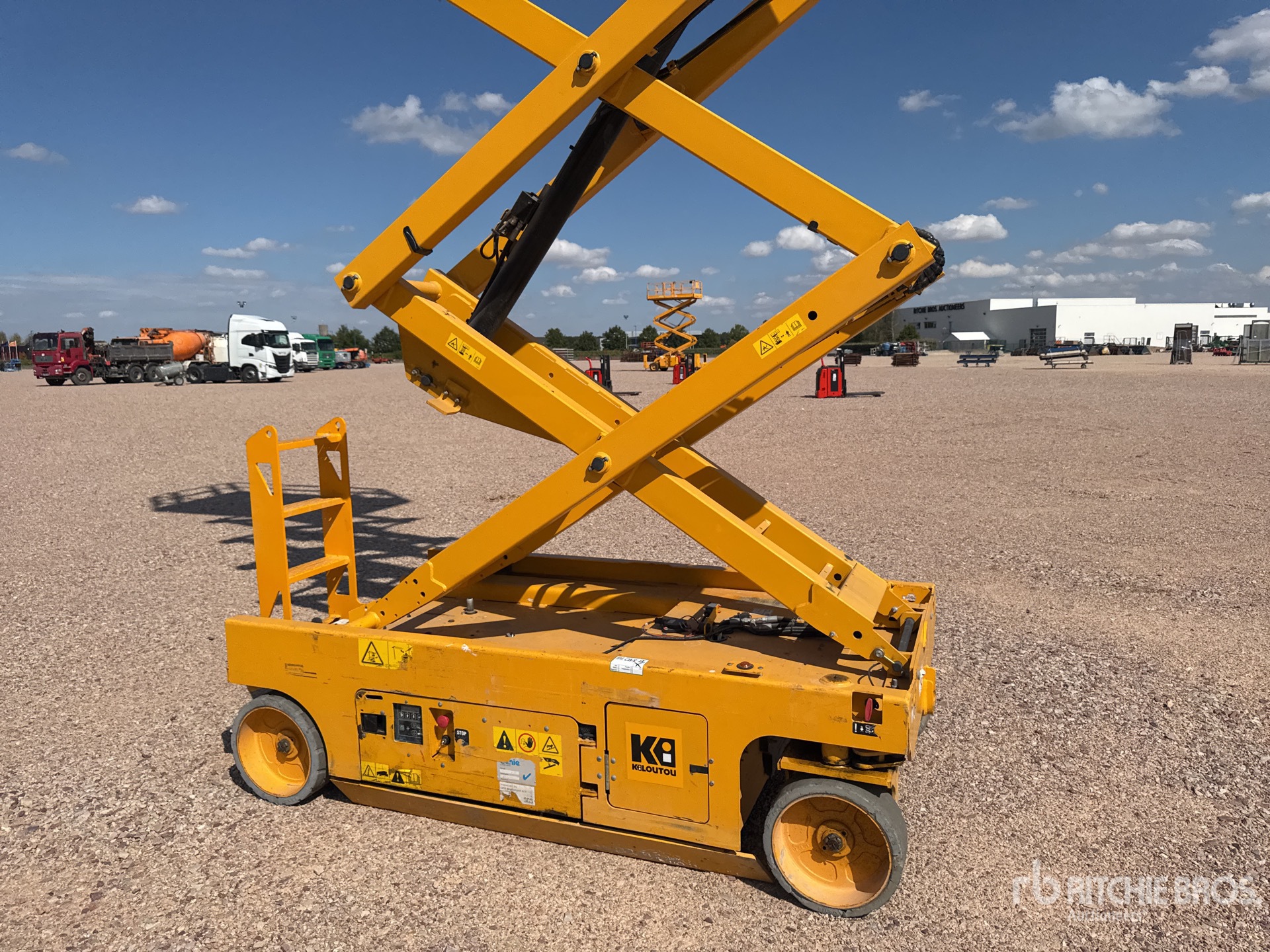 2018 Genie GS-4047