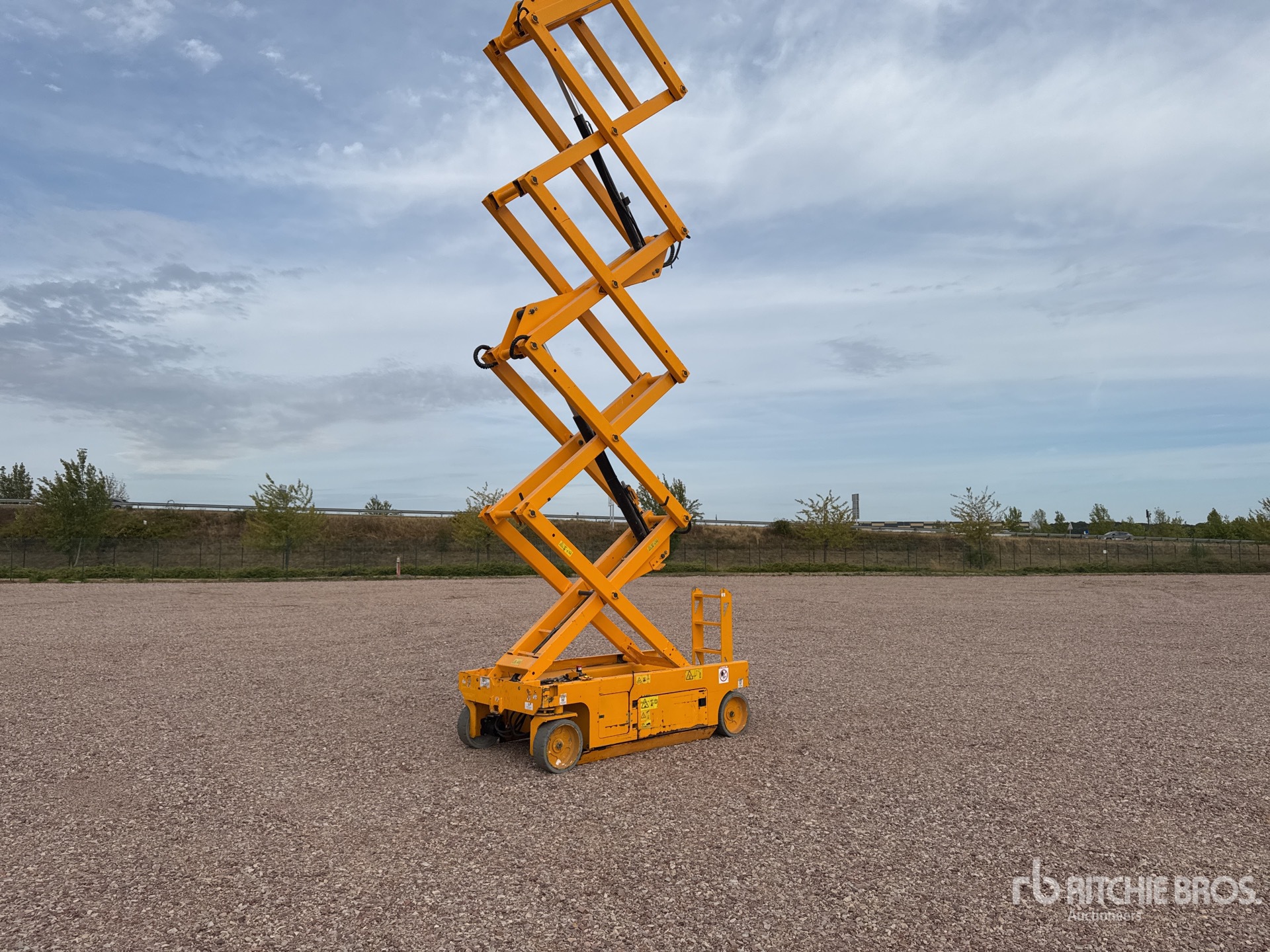 Genie GS-4047