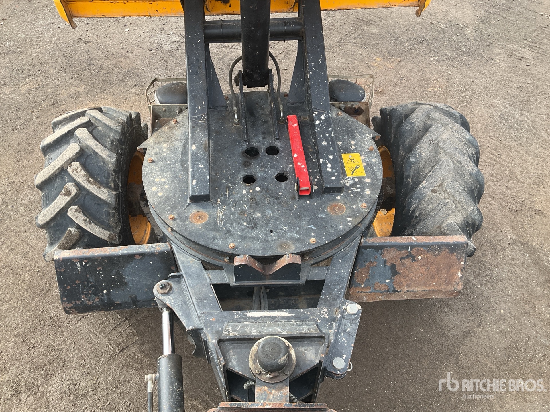 2015 JCB 6 TON 4X4 SWIVEL