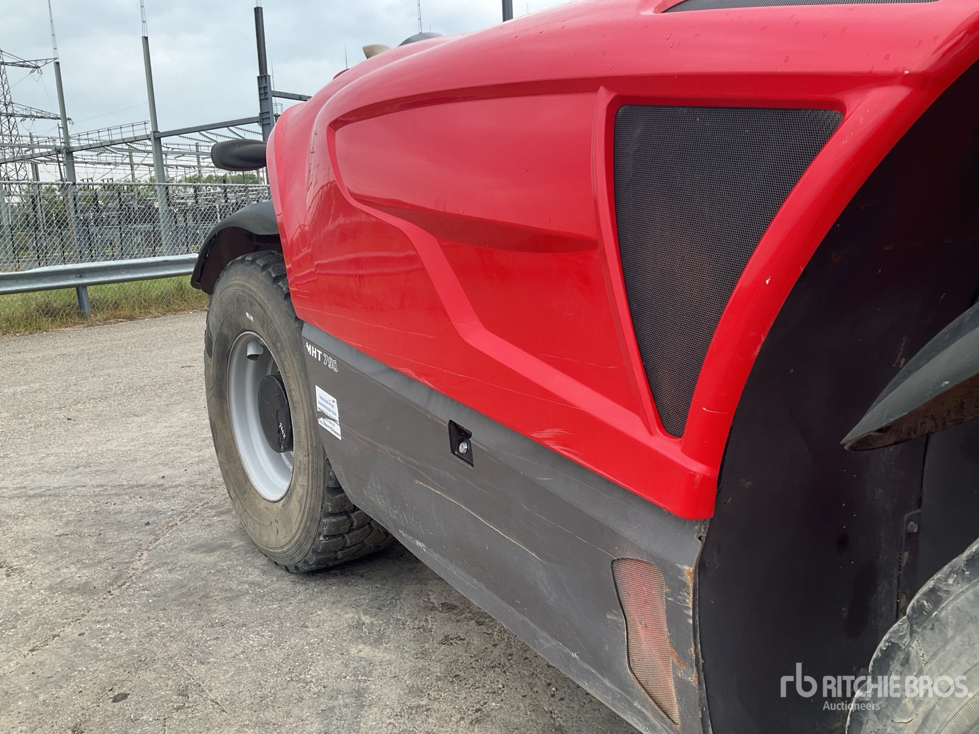 2018 Manitou MHT790