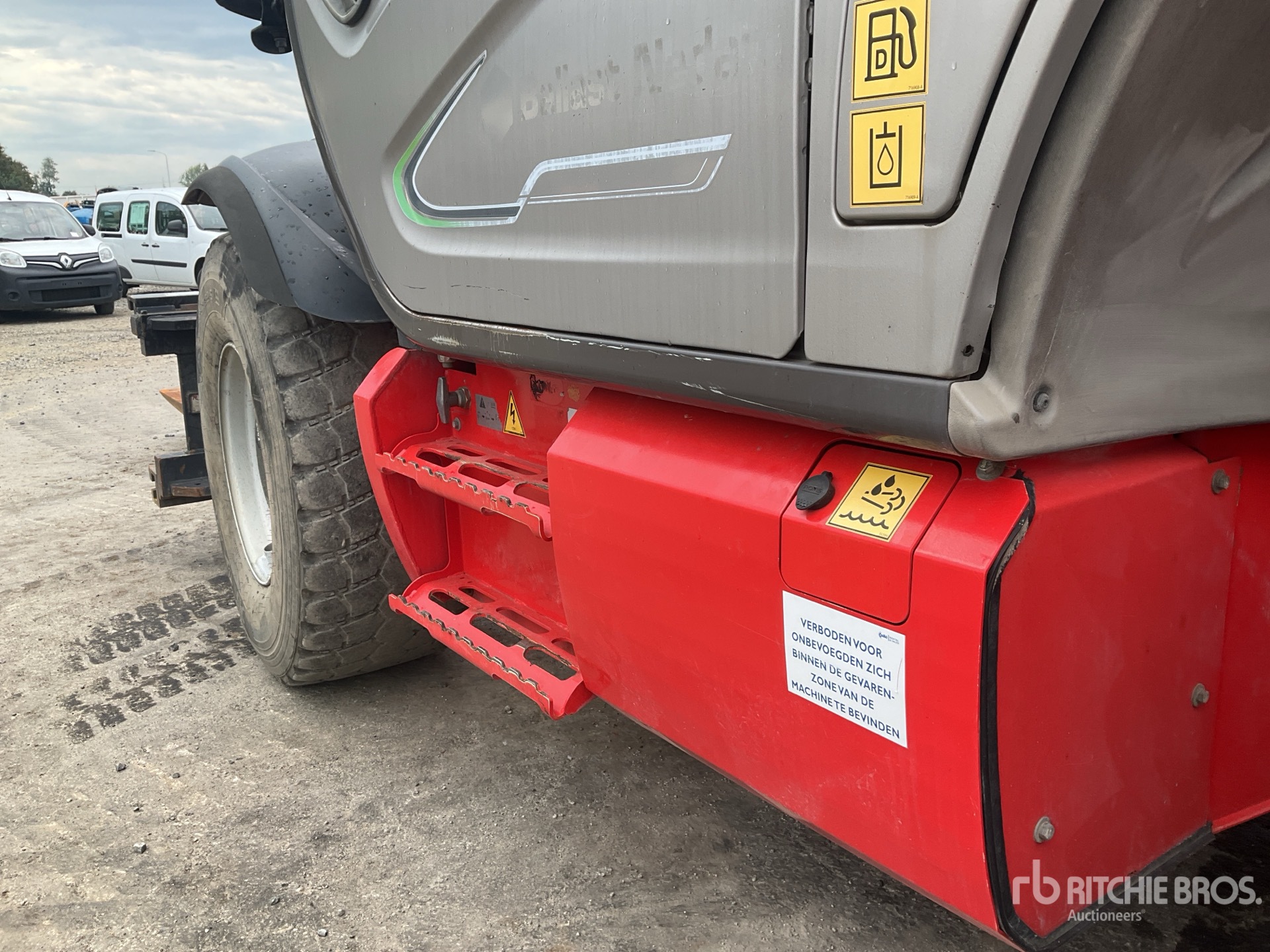 2018 Manitou MHT790