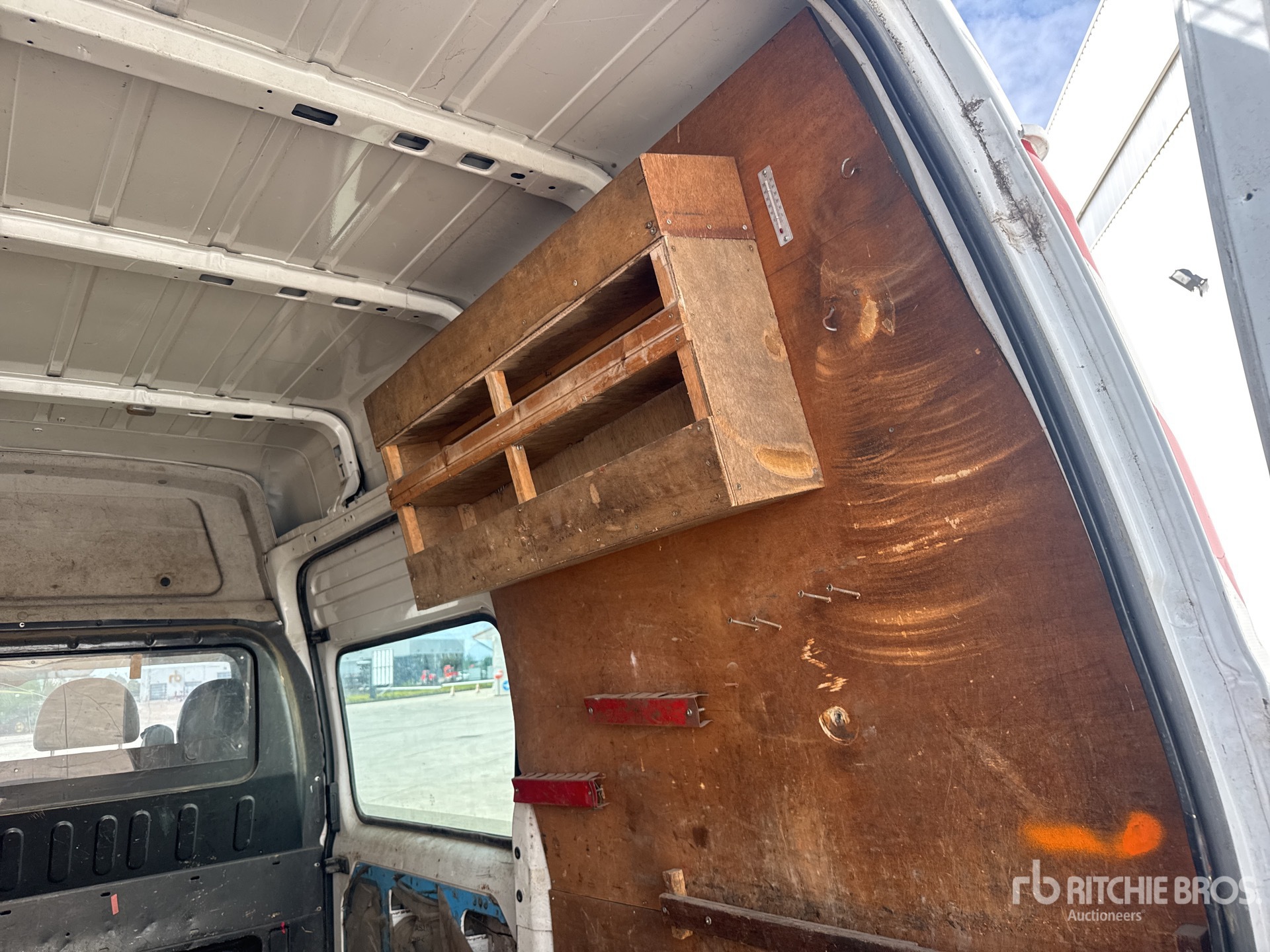 2011 Ford TRANSIT 115T280
