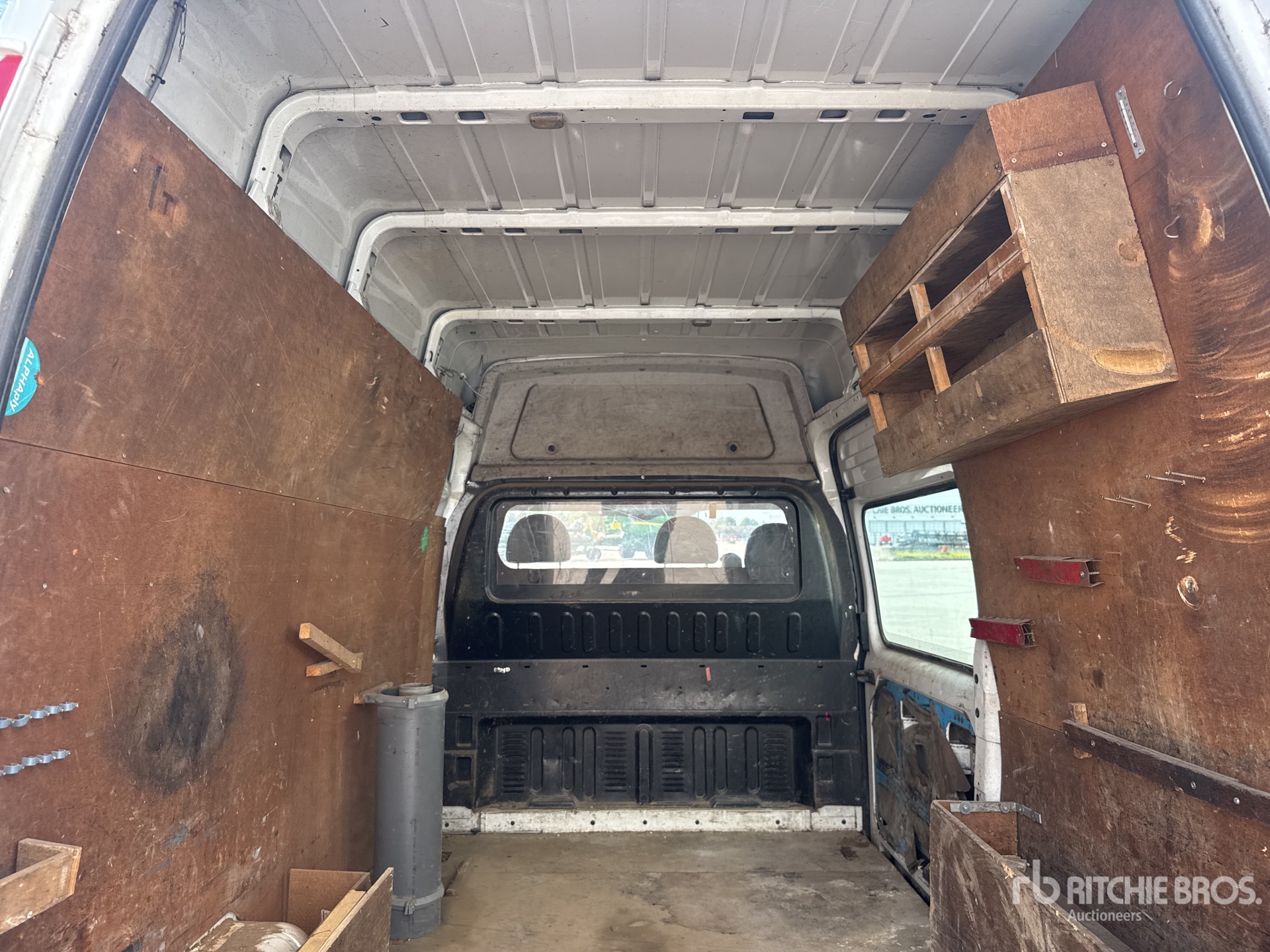 2011 Ford TRANSIT 115T280